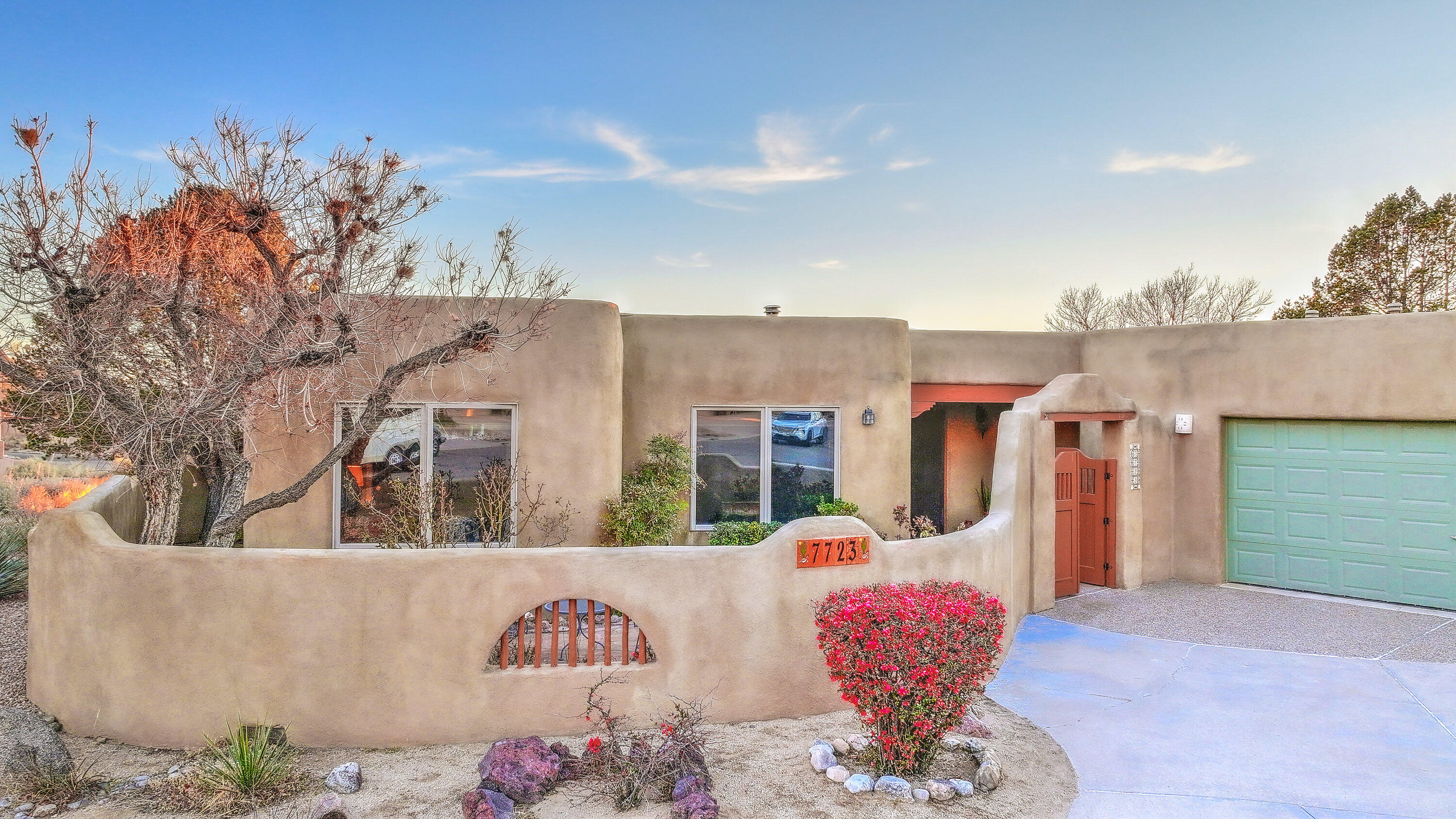 7723 CEDAR CANYON Court NE