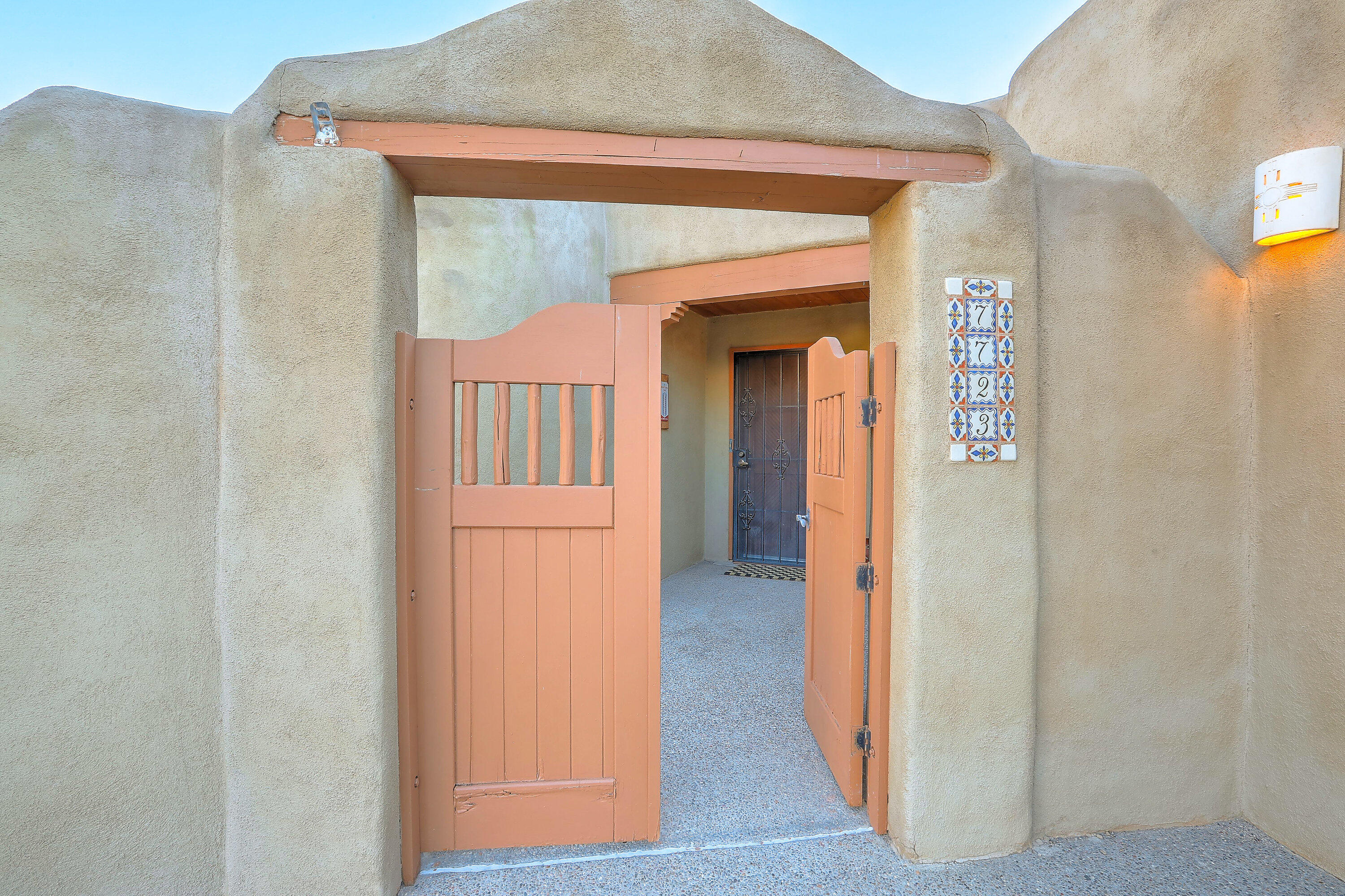 7723 CEDAR CANYON Court NE