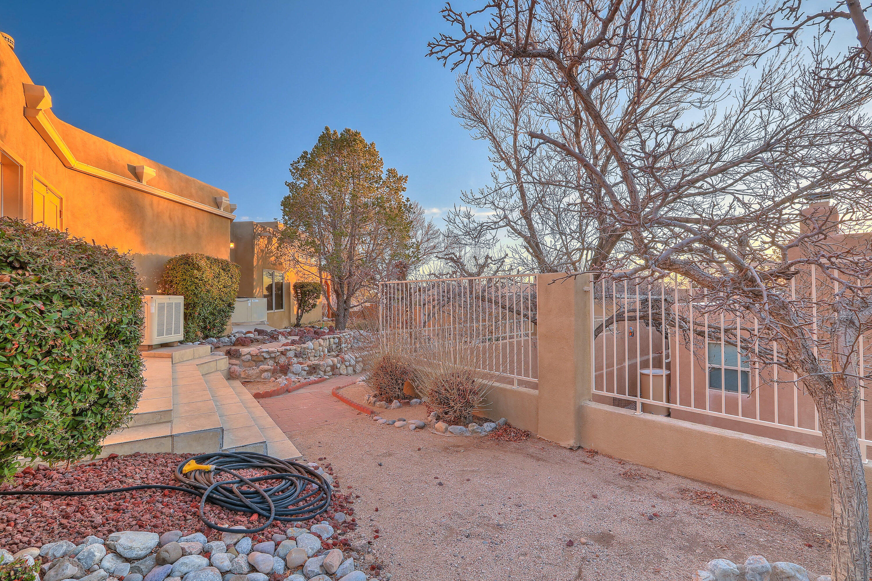 7723 CEDAR CANYON Court NE