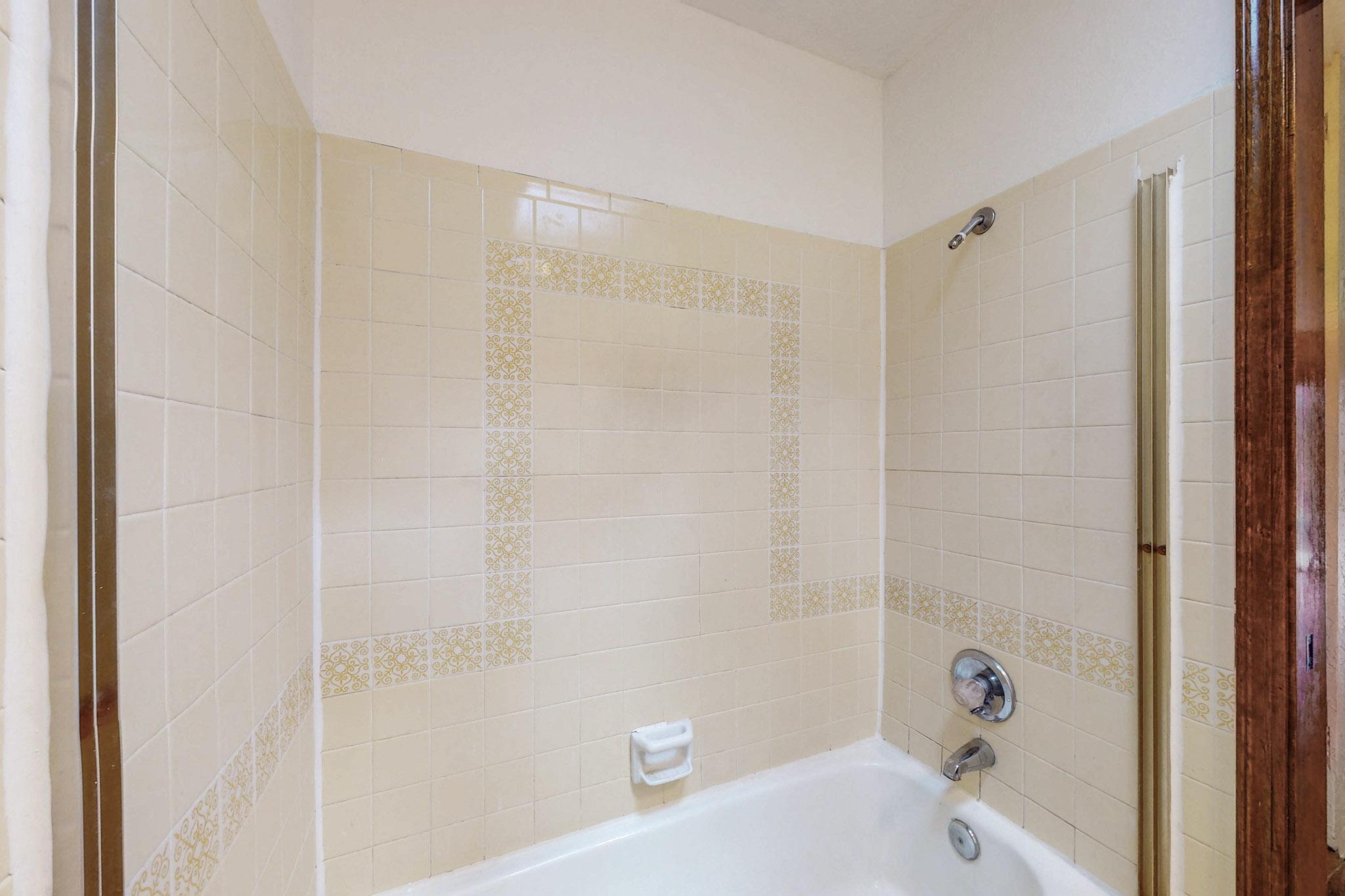 12100 CALLE ZAGAL NE