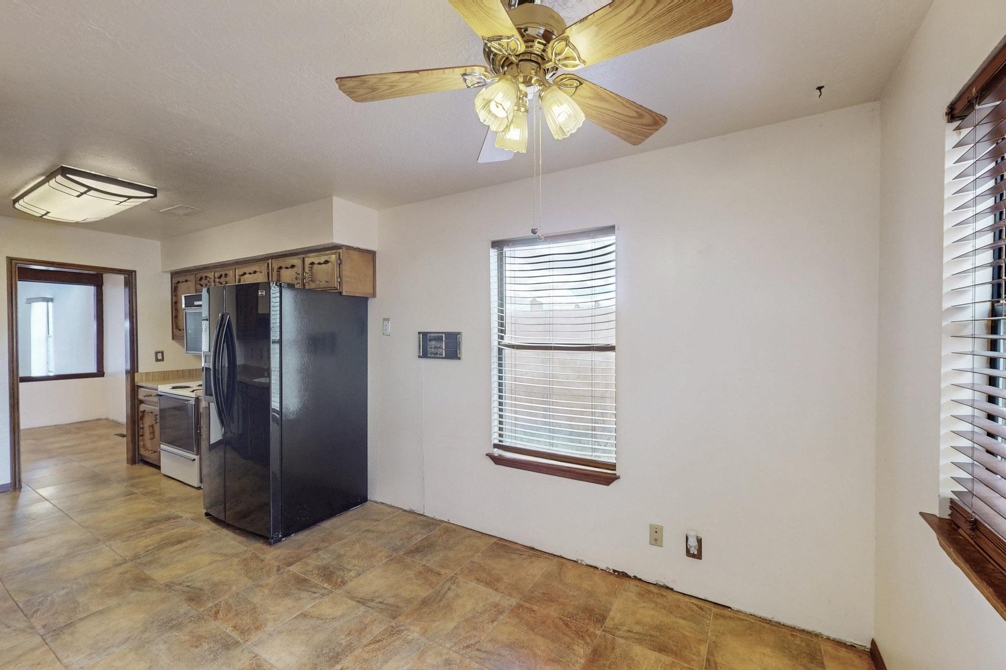 12100 CALLE ZAGAL NE