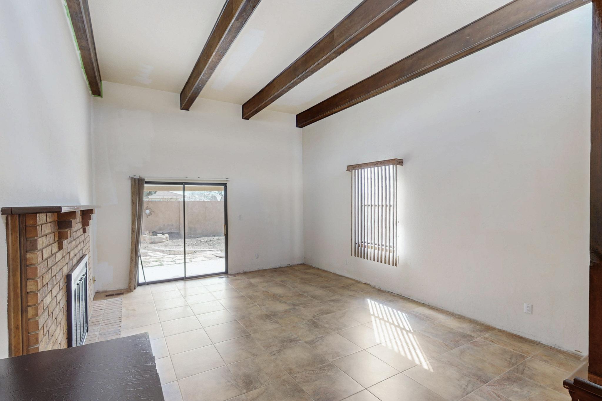 12100 CALLE ZAGAL NE