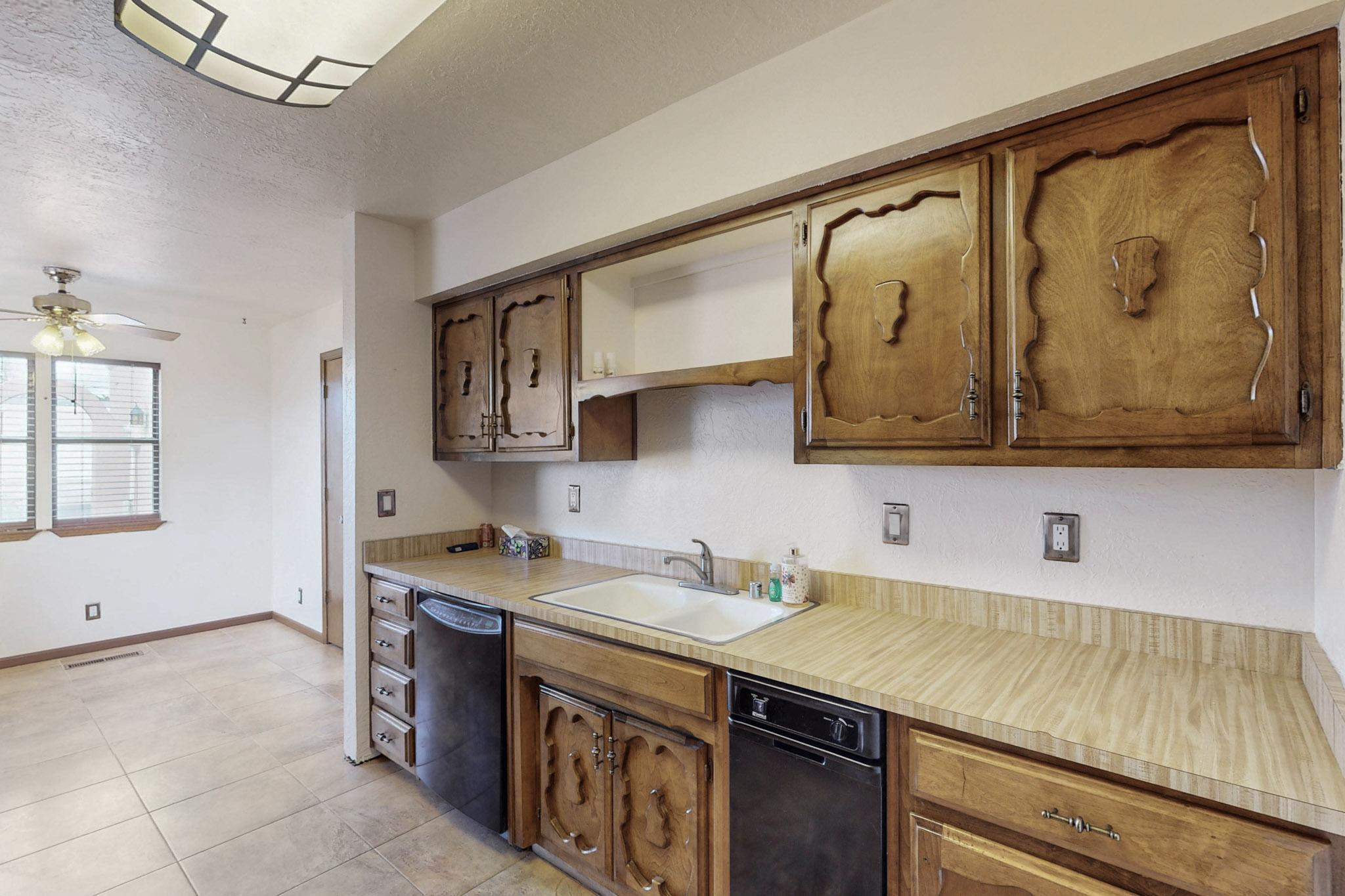 12100 CALLE ZAGAL NE