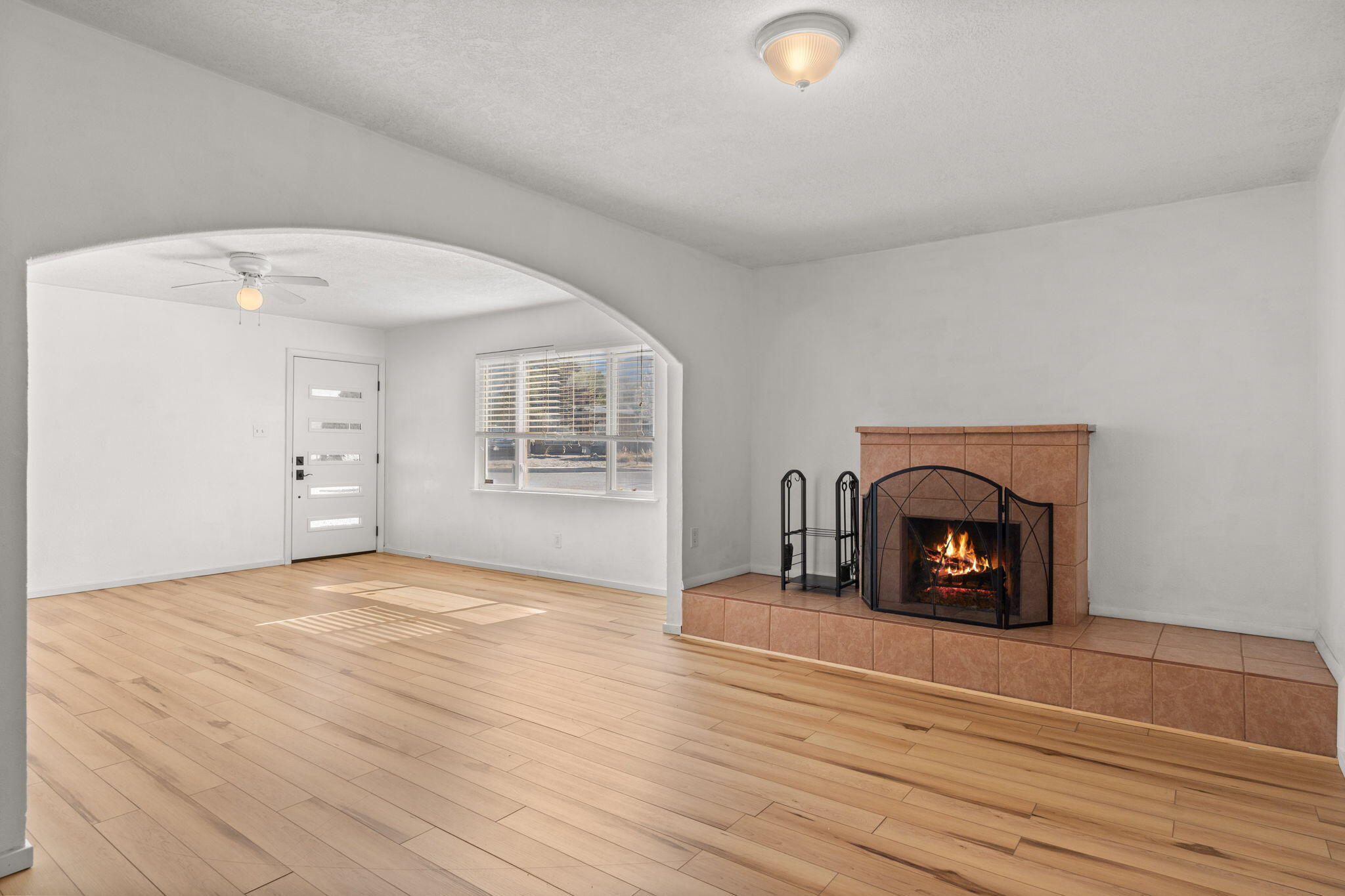 1219 Mary Ellen Street NE