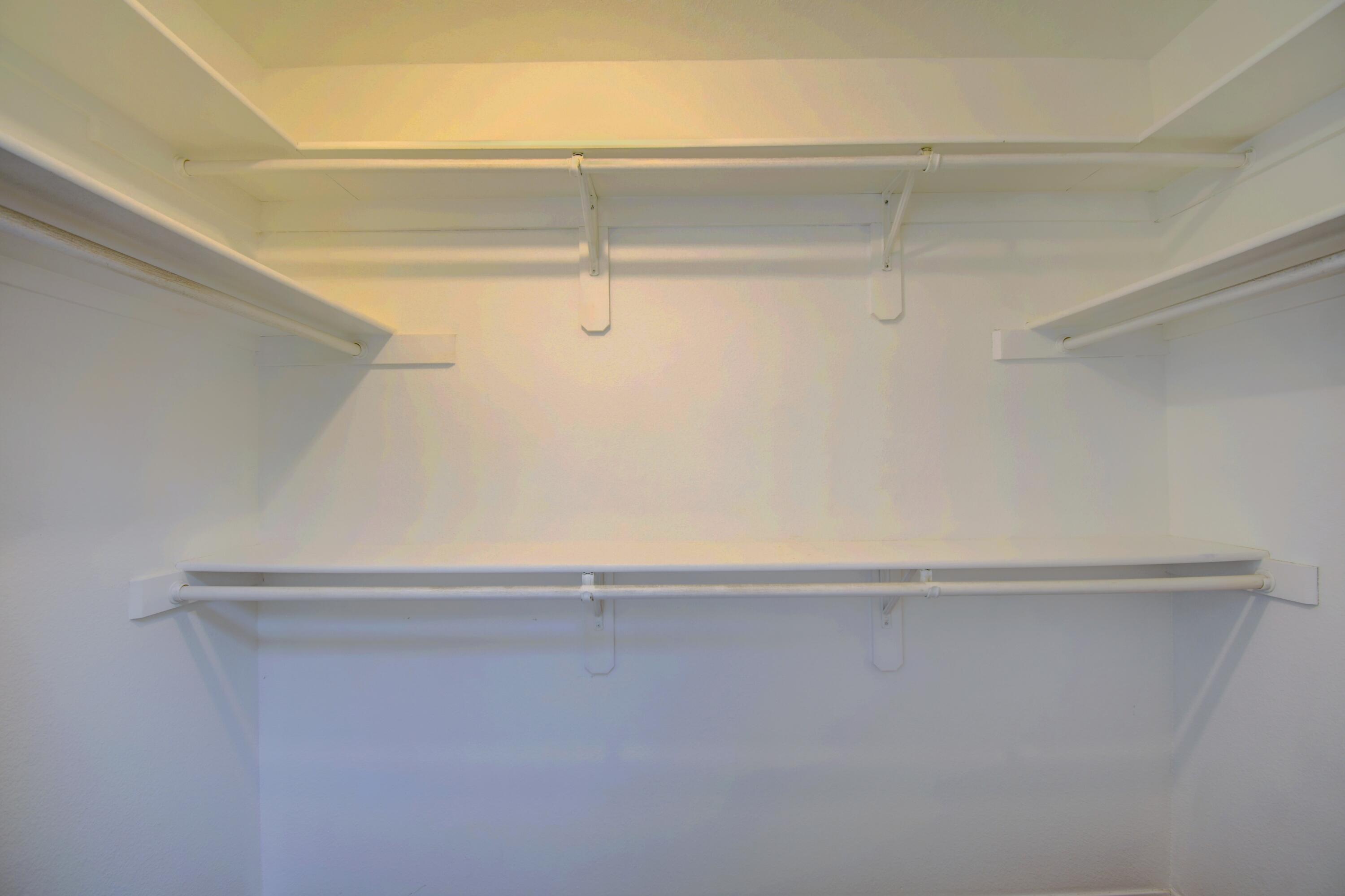 5901 CUBERO Drive NE