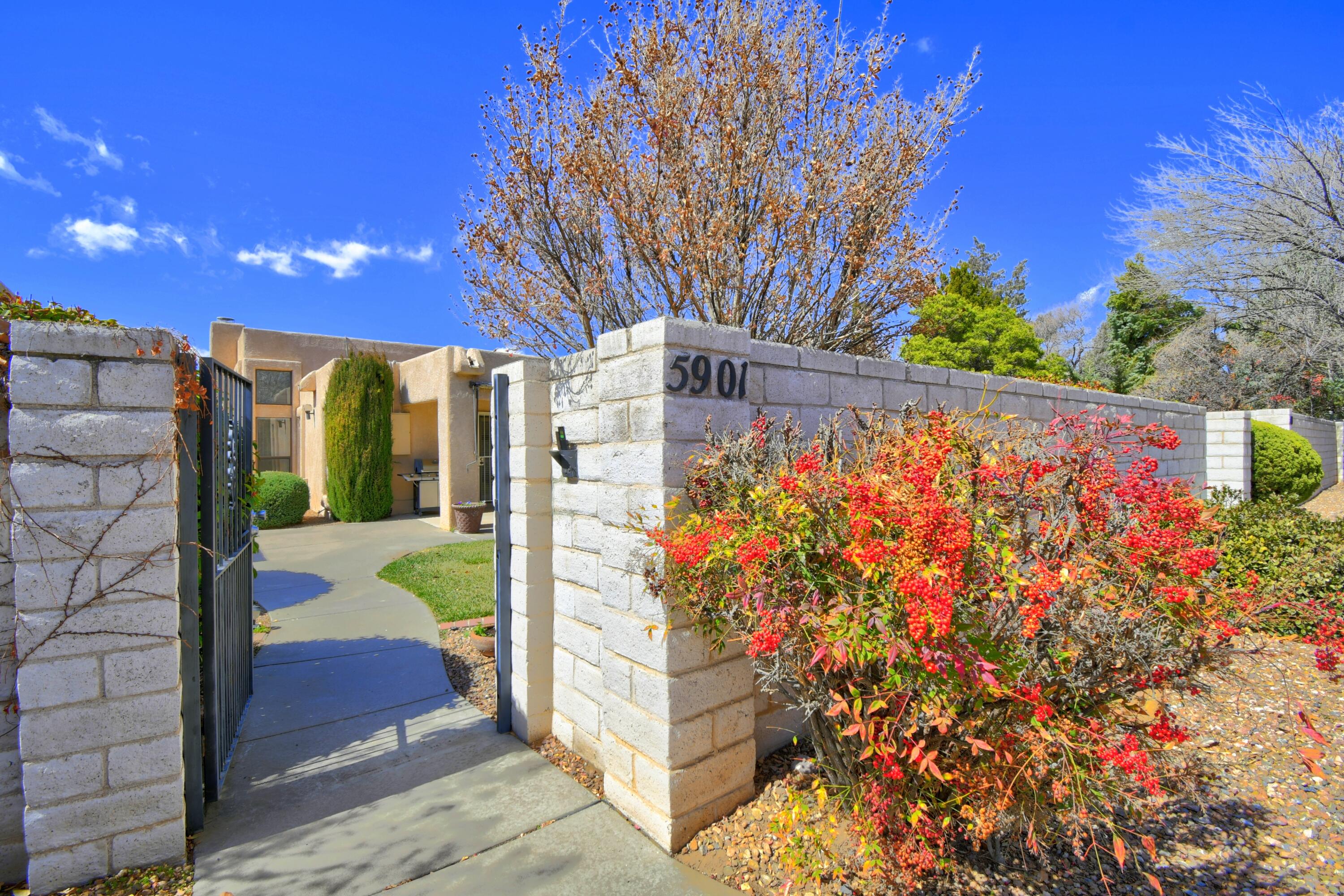 5901 CUBERO Drive NE