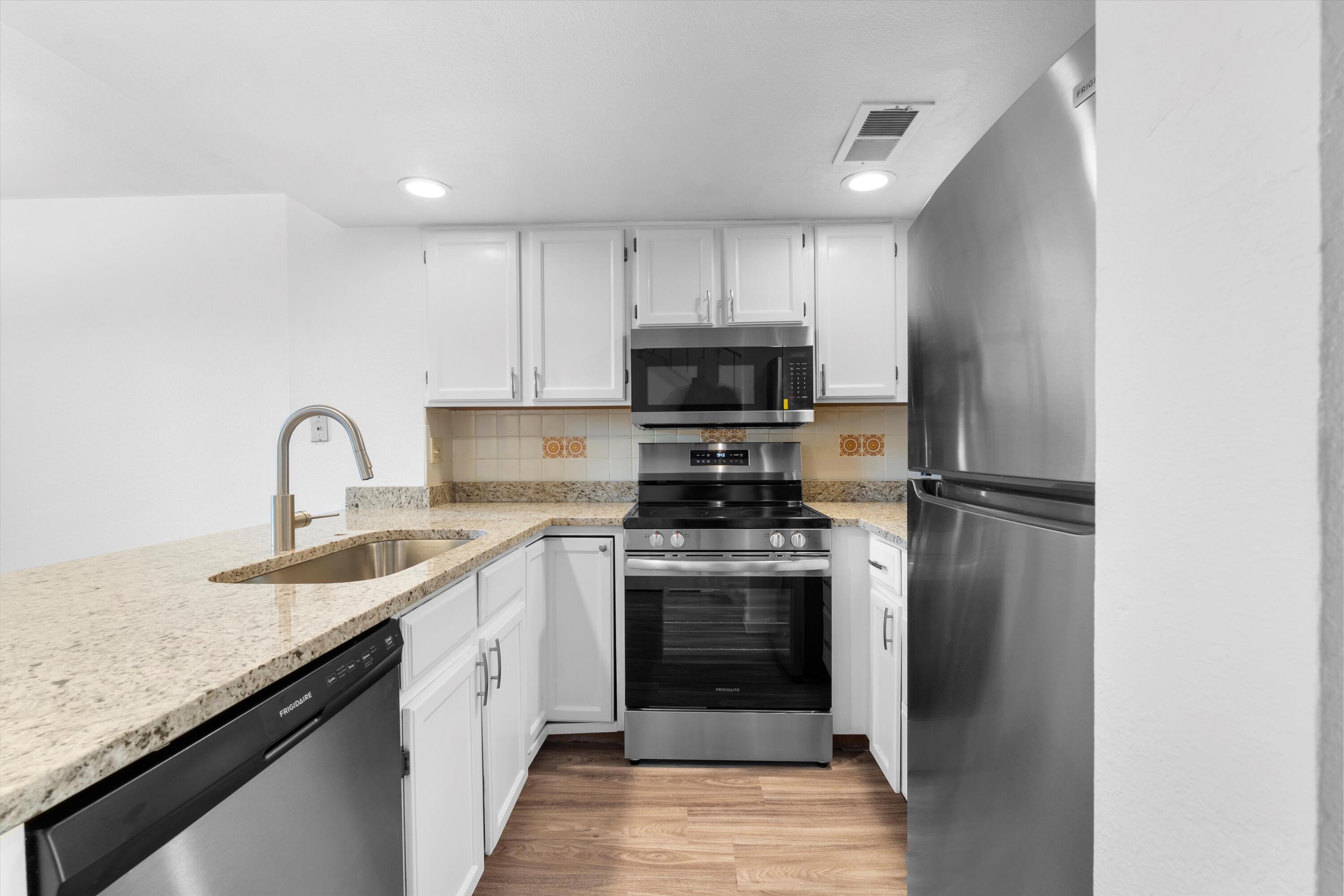 3301 Monroe Street NE K-112