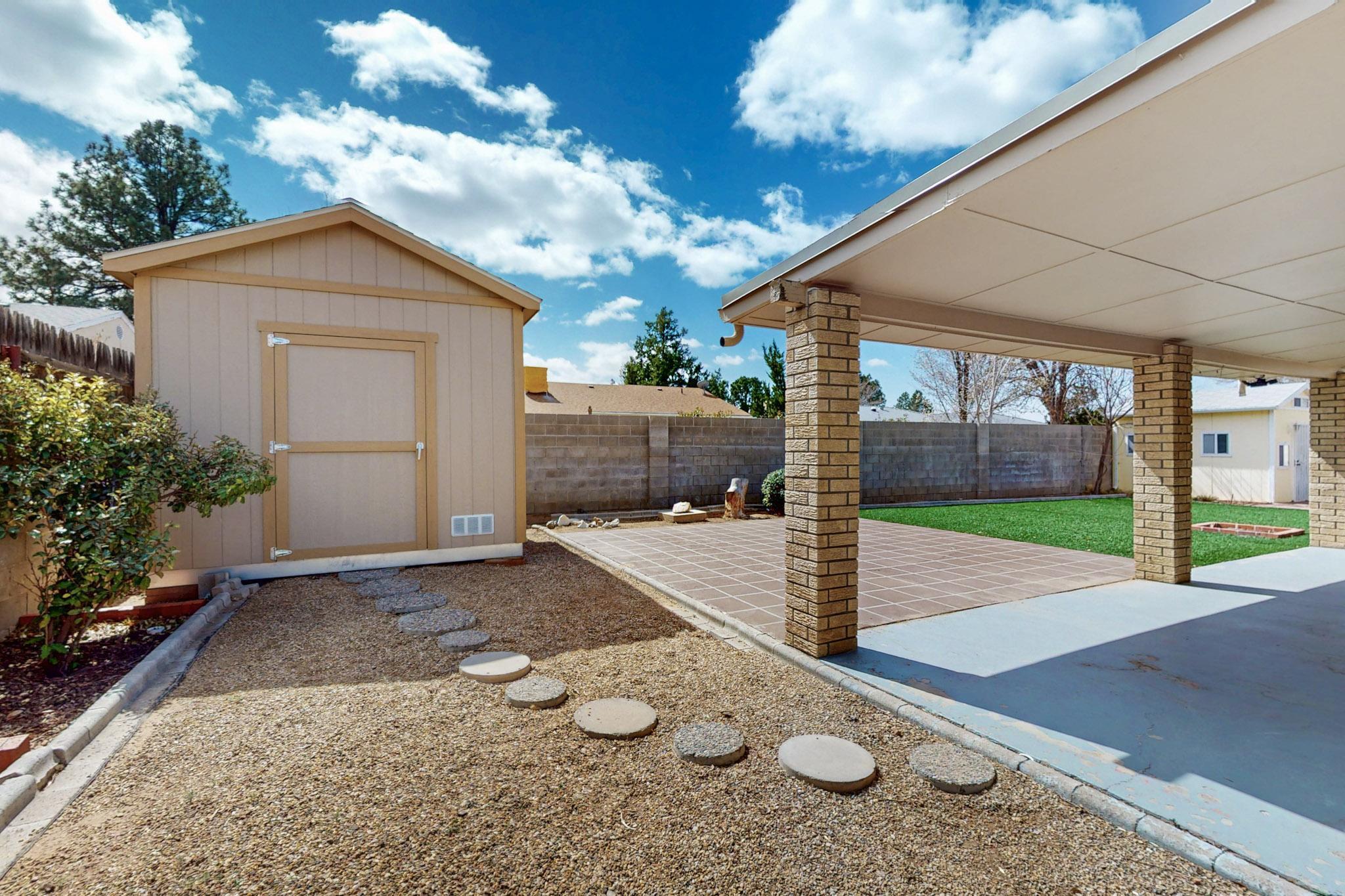 6704 ARROYO DEL OSO Avenue NE