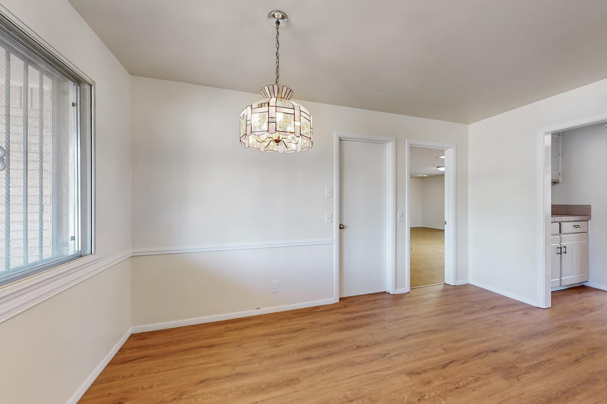 6704 ARROYO DEL OSO Avenue NE