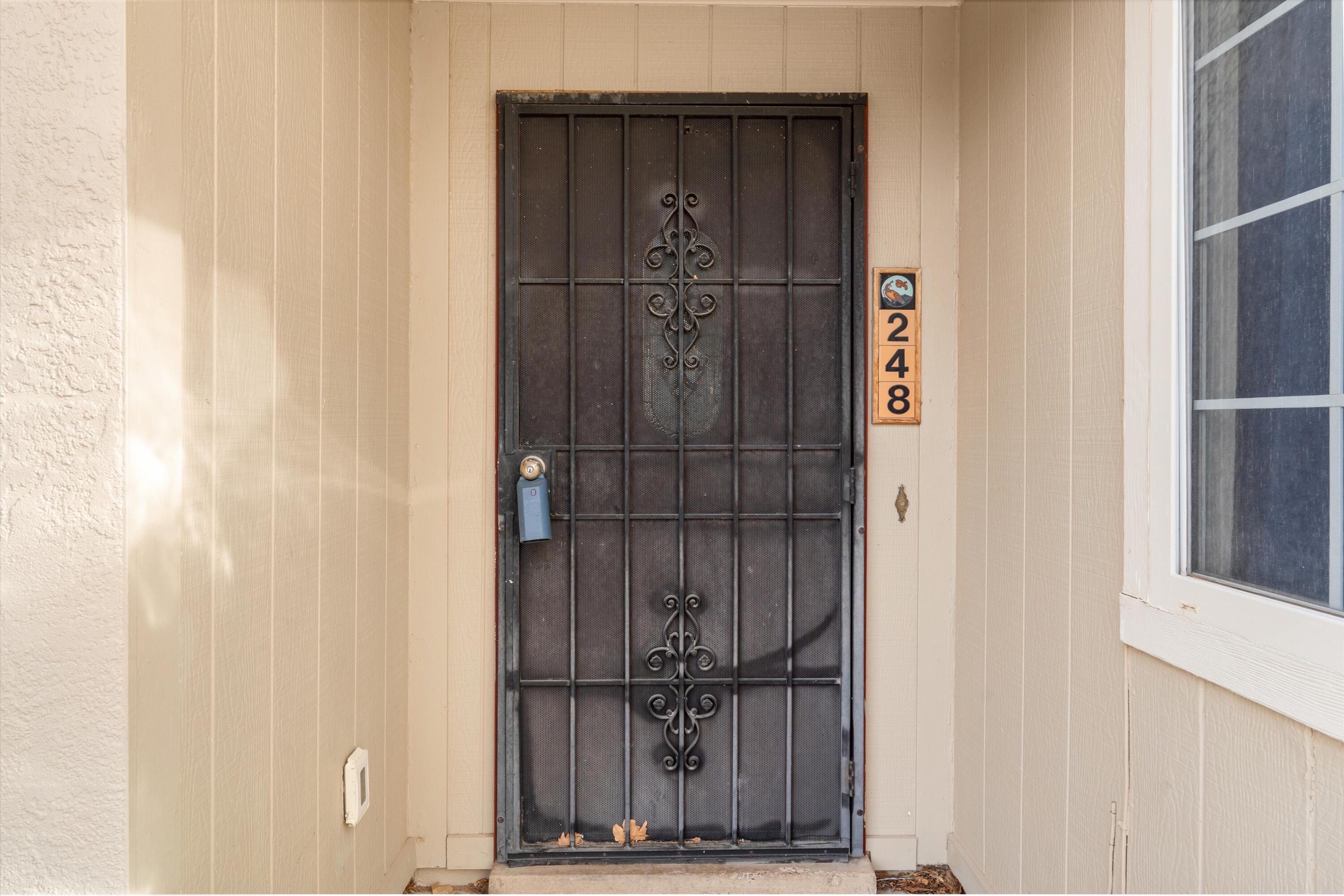 248 QUIXOTE Drive SE