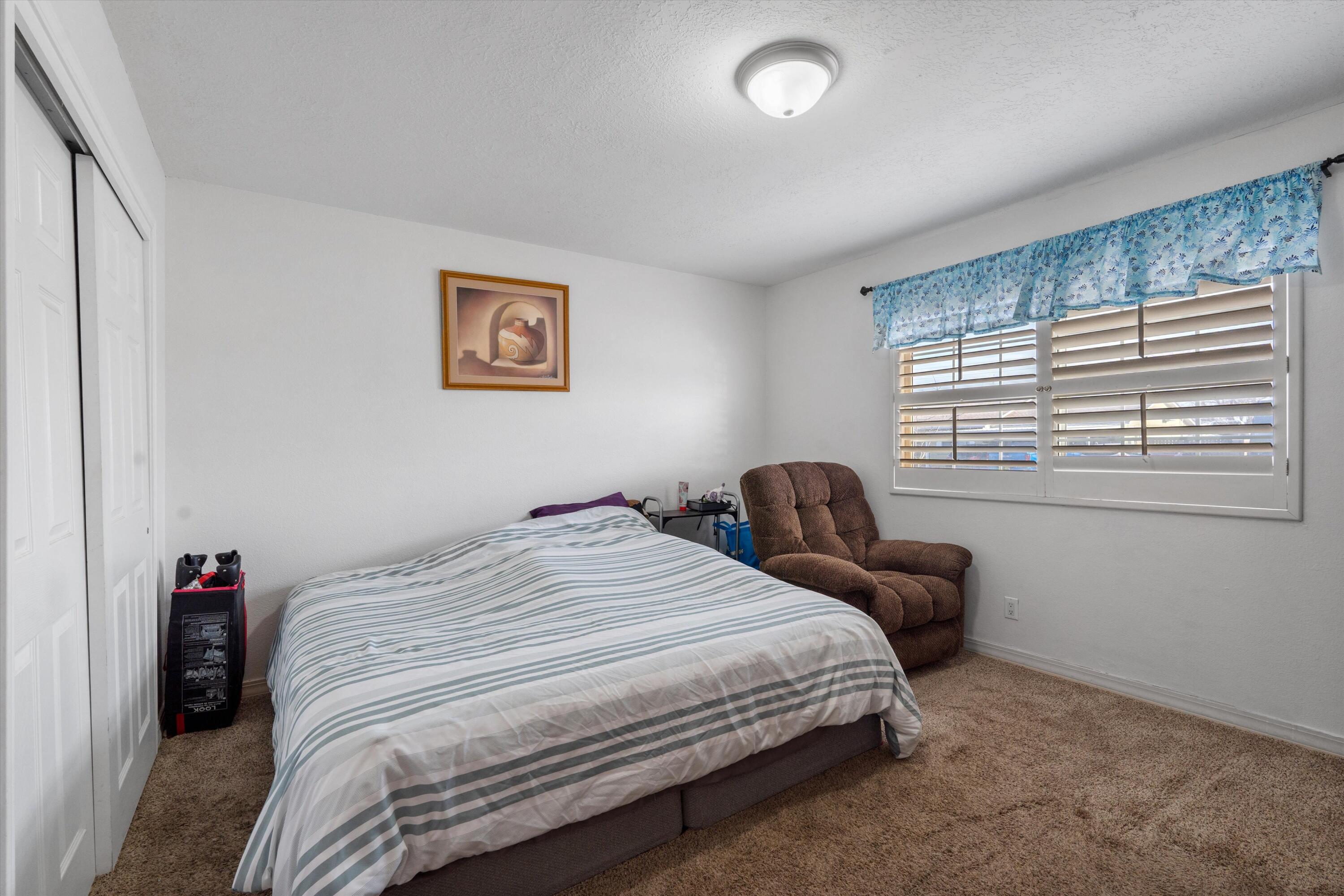 248 QUIXOTE Drive SE