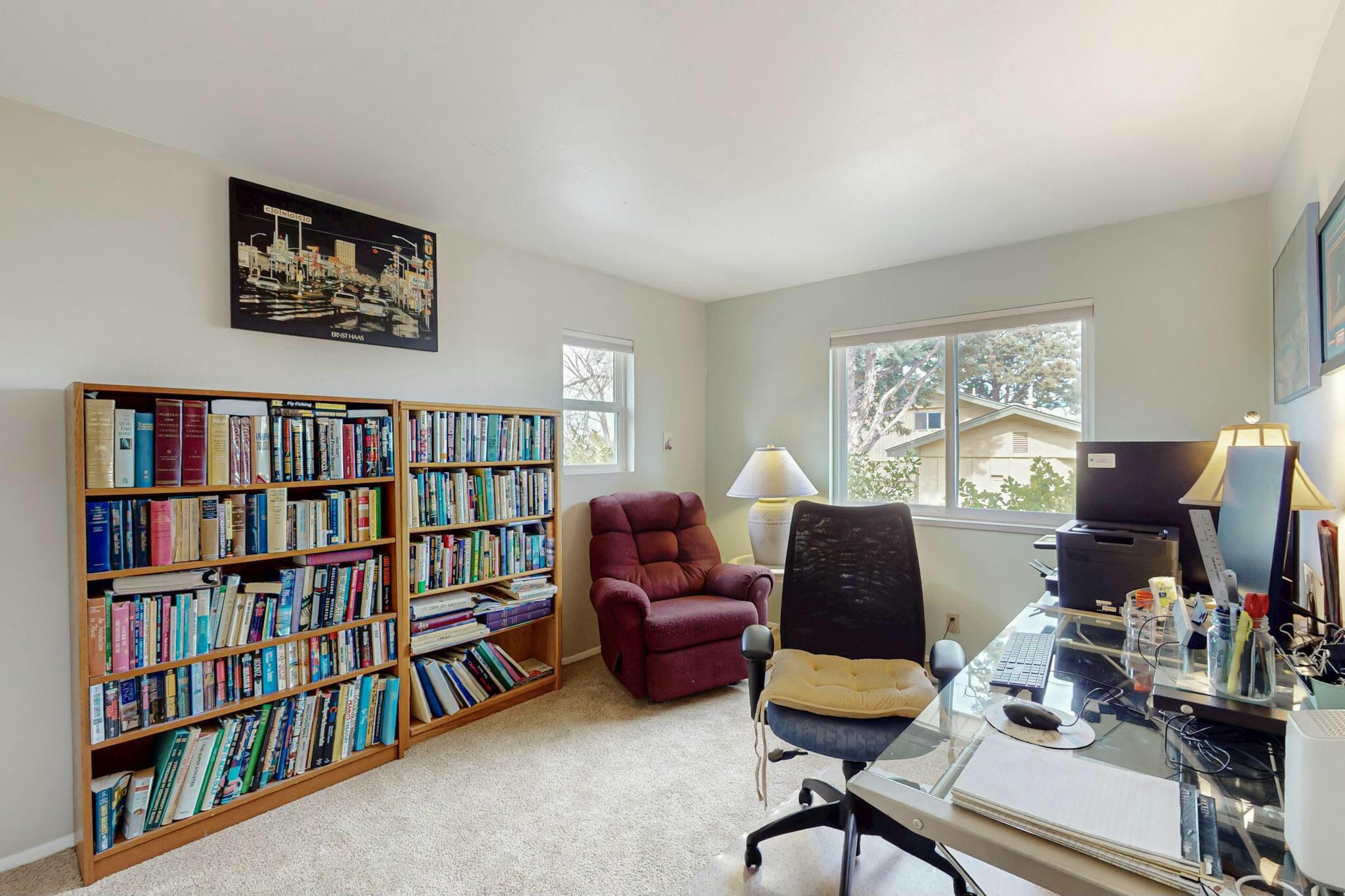 608 Running Water Circle SE