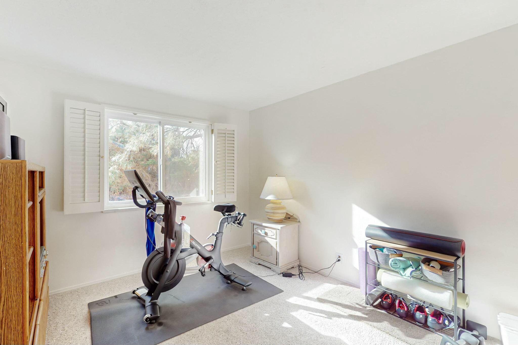 608 Running Water Circle SE