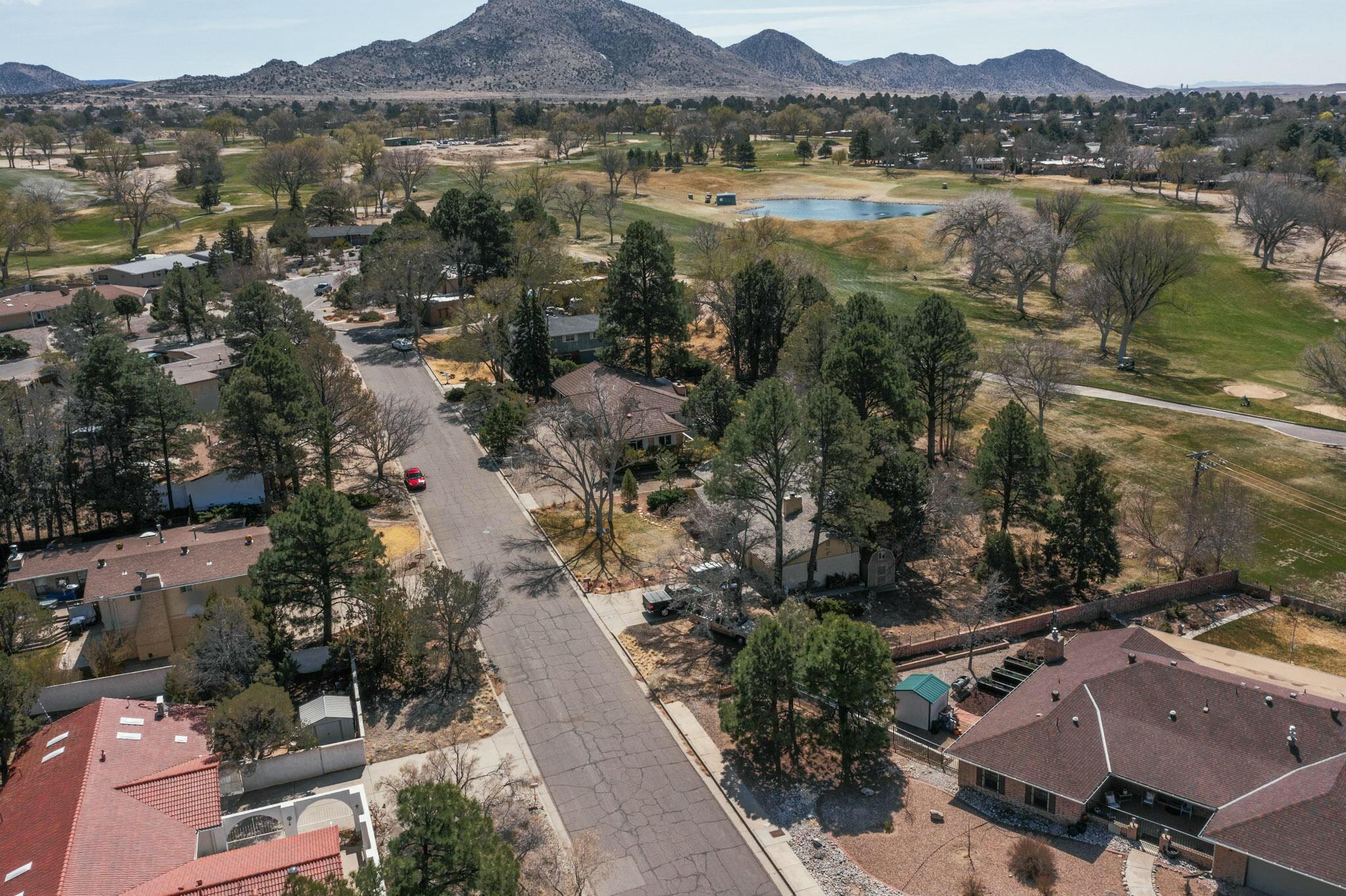 608 Running Water Circle SE