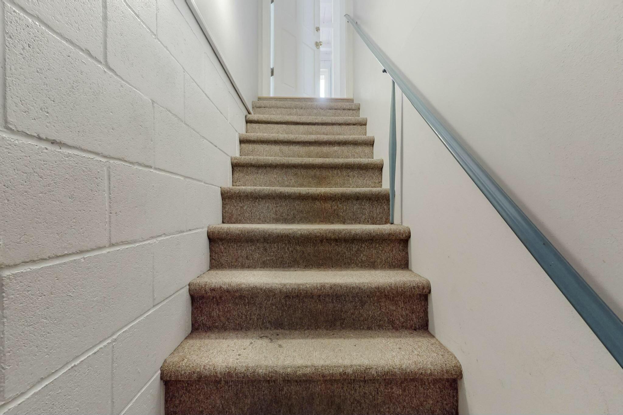 608 Running Water Circle SE