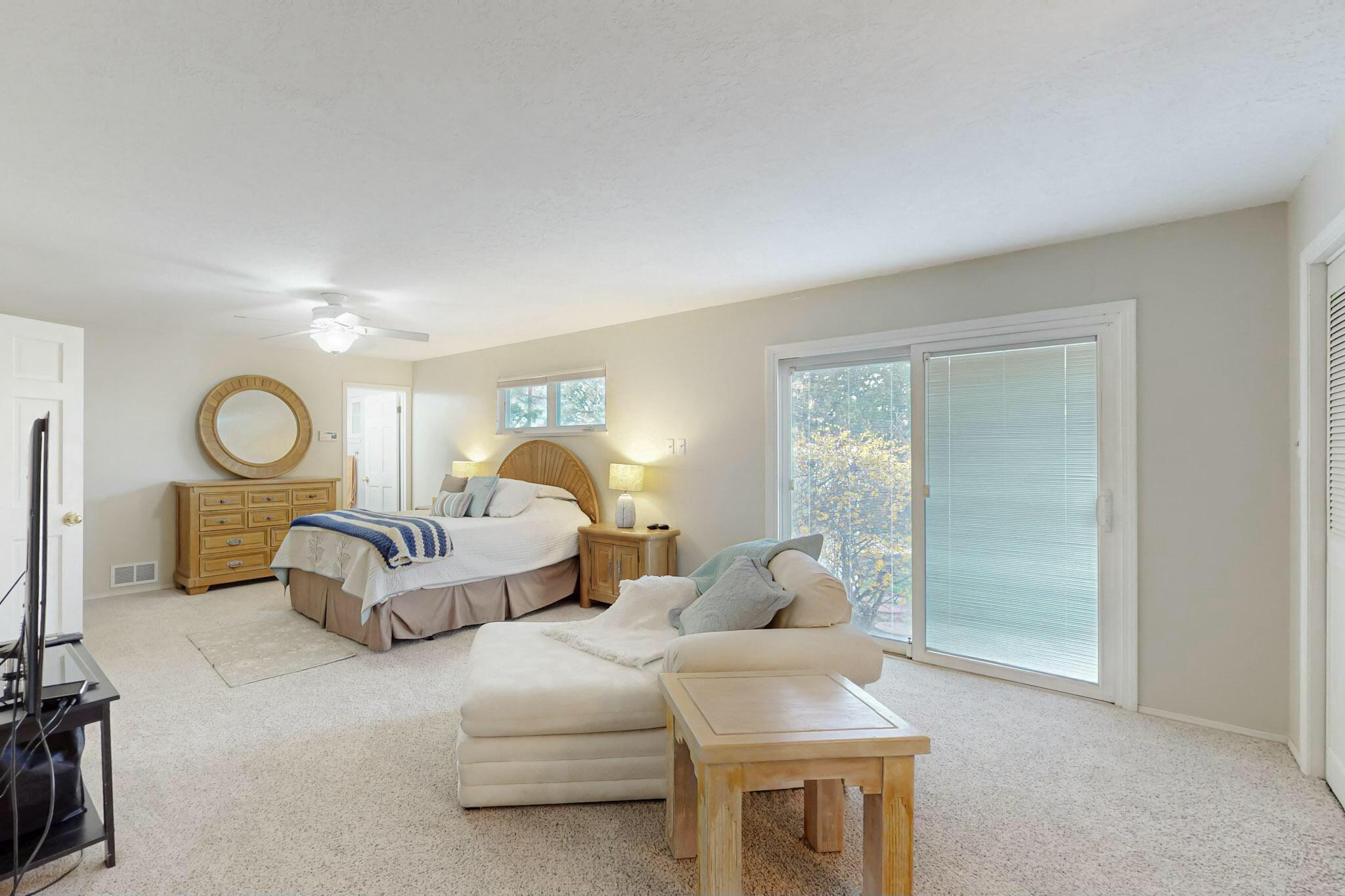 608 Running Water Circle SE