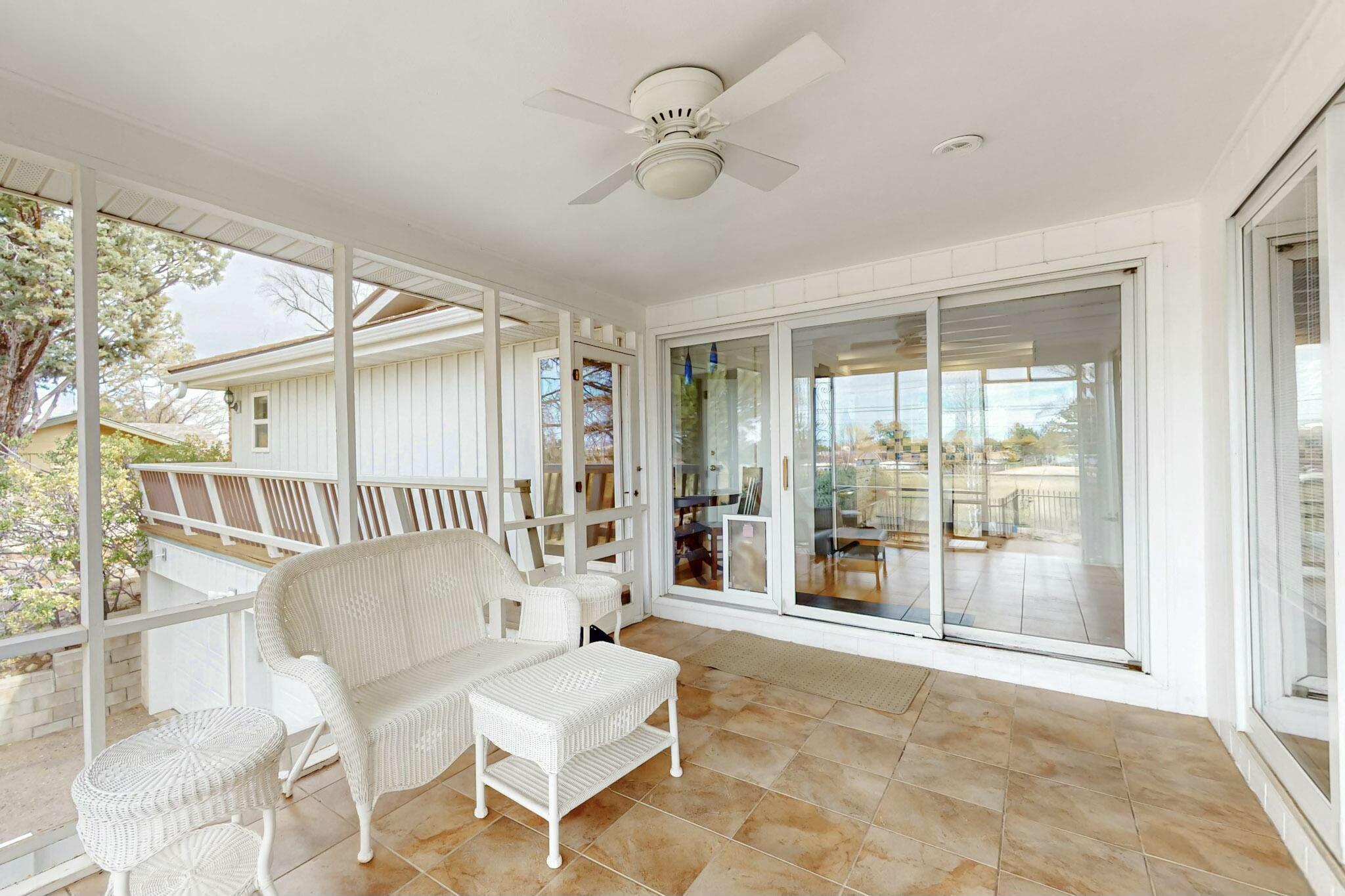 608 Running Water Circle SE