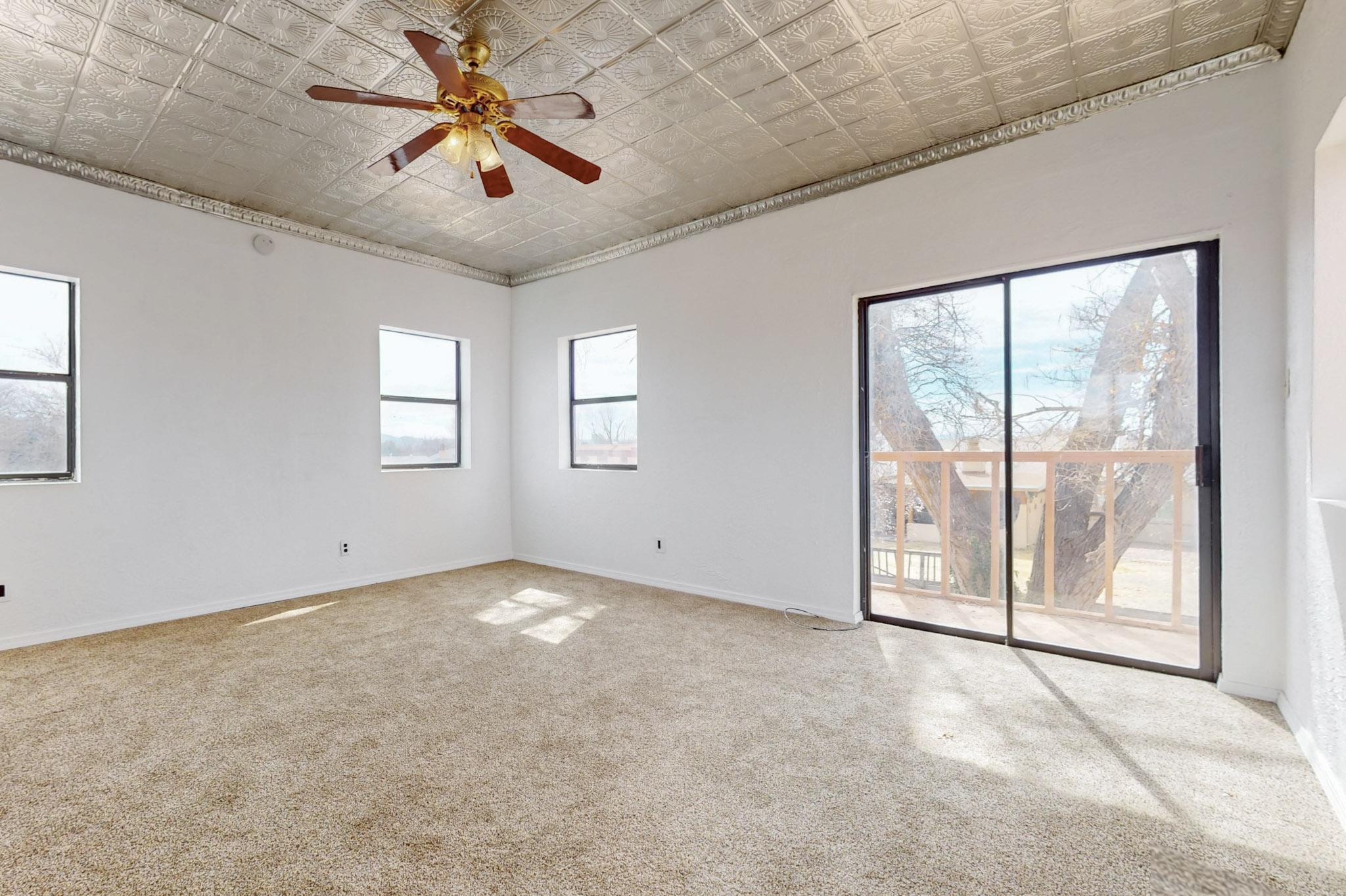 6304 FLOR DEL SOL Place NW