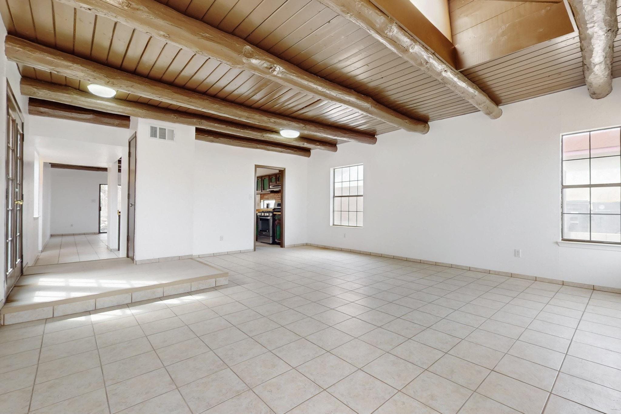 6304 FLOR DEL SOL Place NW