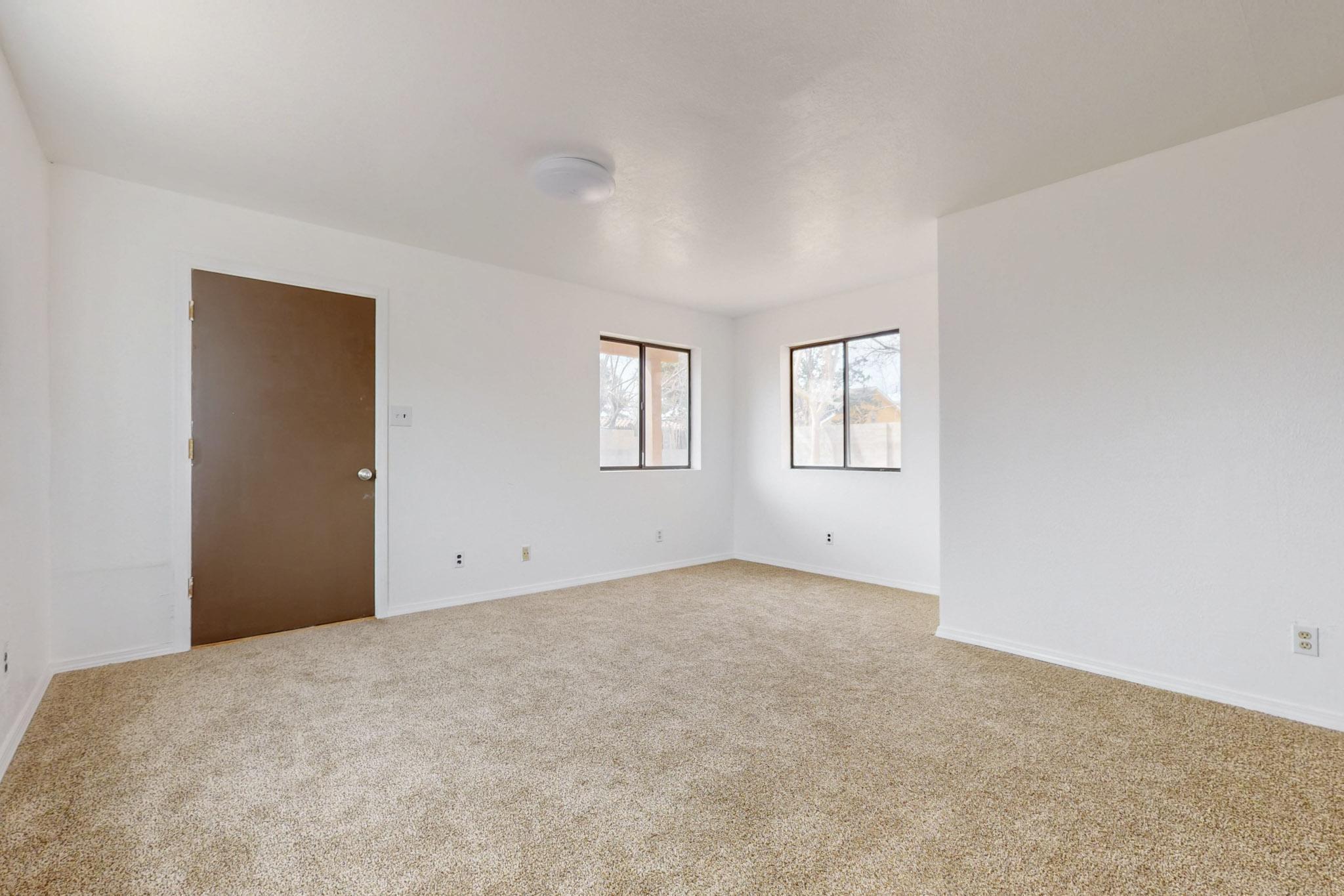 6304 FLOR DEL SOL Place NW