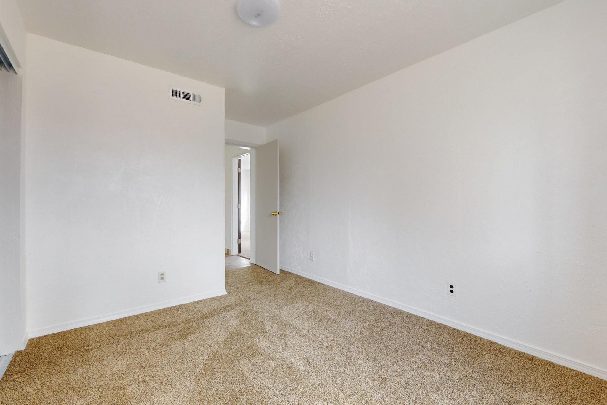 6304 FLOR DEL SOL Place NW