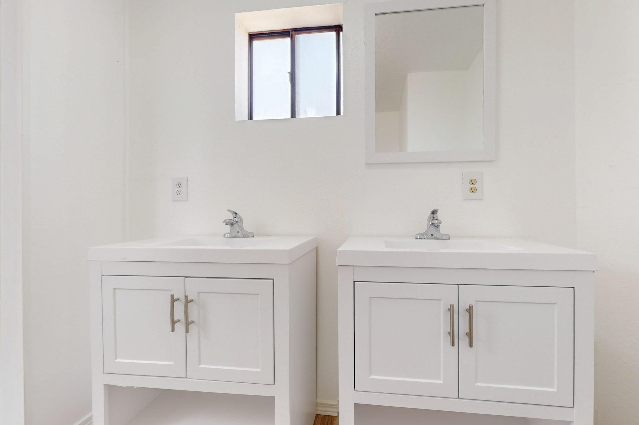 6304 FLOR DEL SOL Place NW