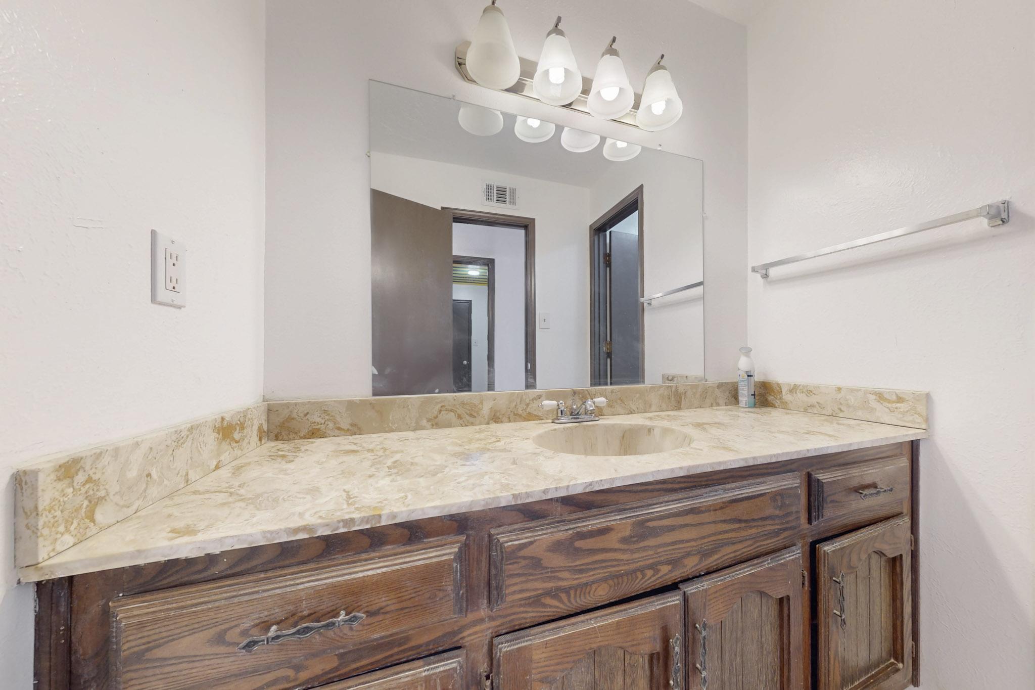 6304 FLOR DEL SOL Place NW