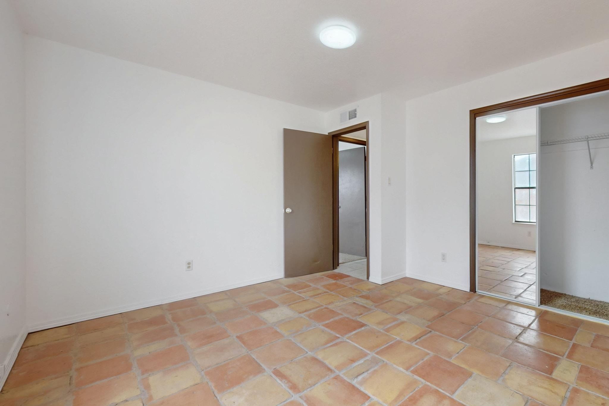 6304 FLOR DEL SOL Place NW