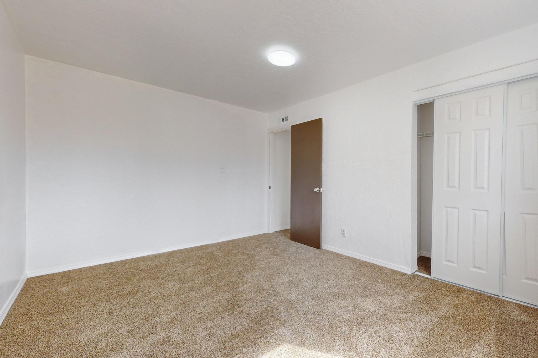 6304 FLOR DEL SOL Place NW