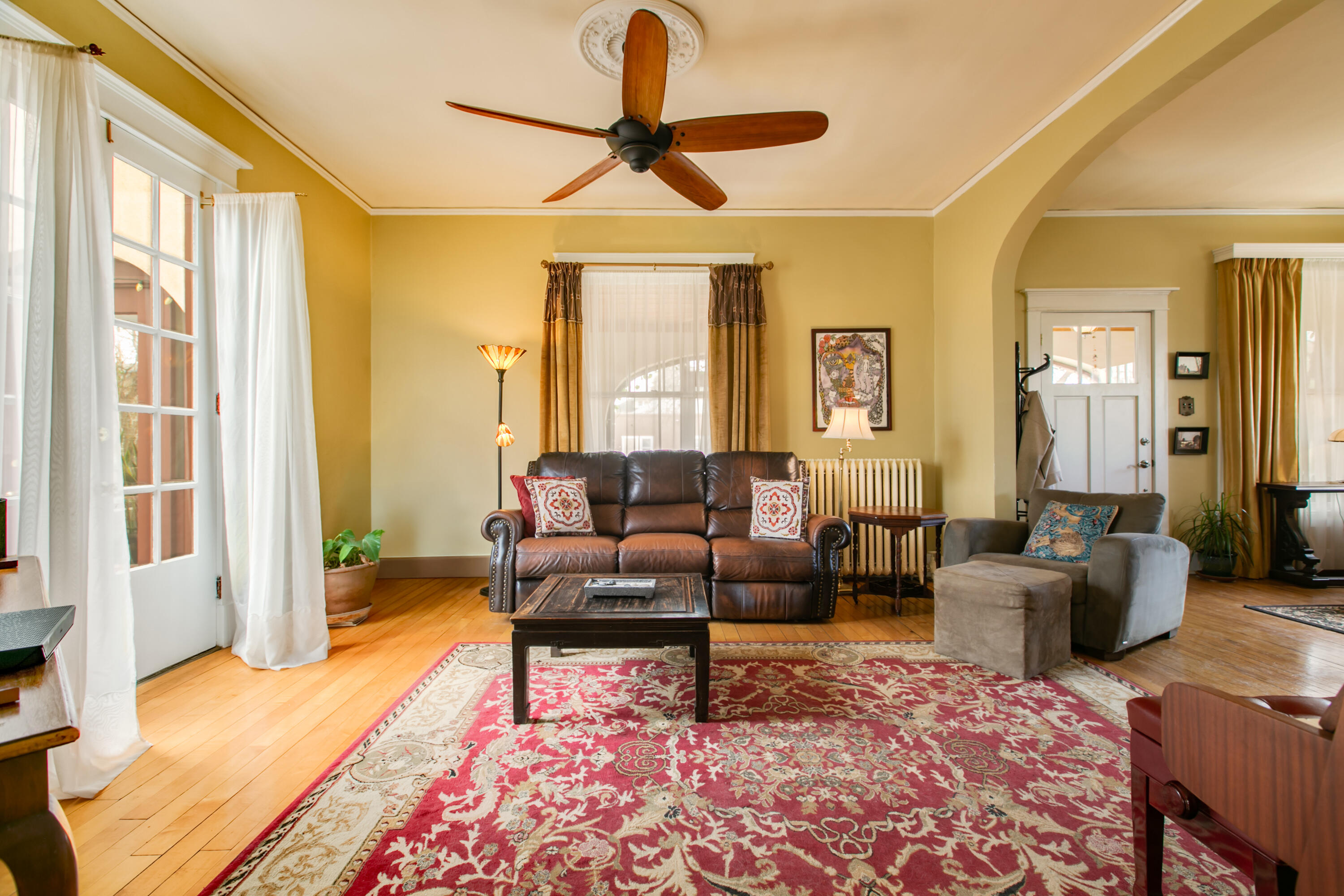 1101 MARQUETTE Avenue NW