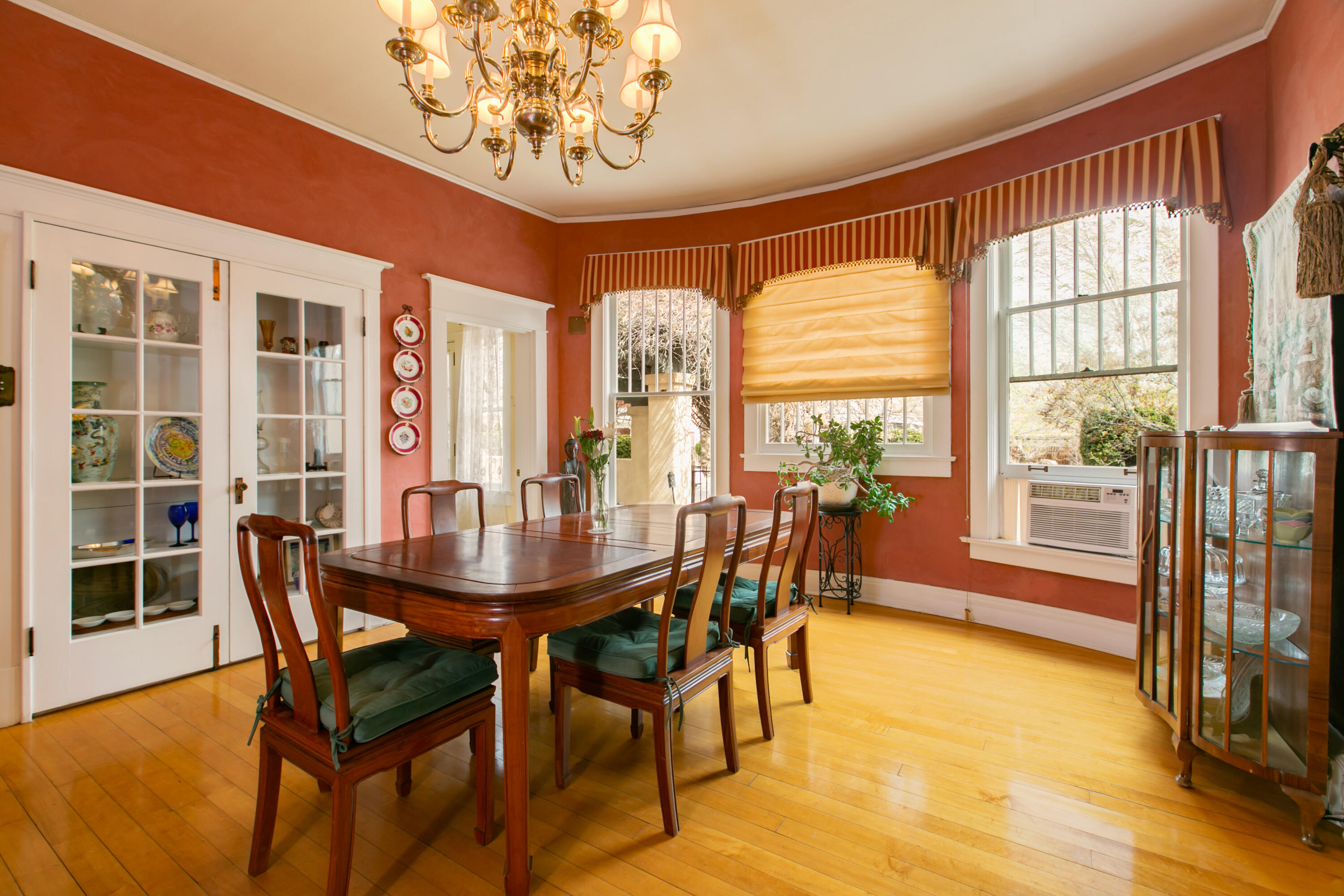 1101 MARQUETTE Avenue NW