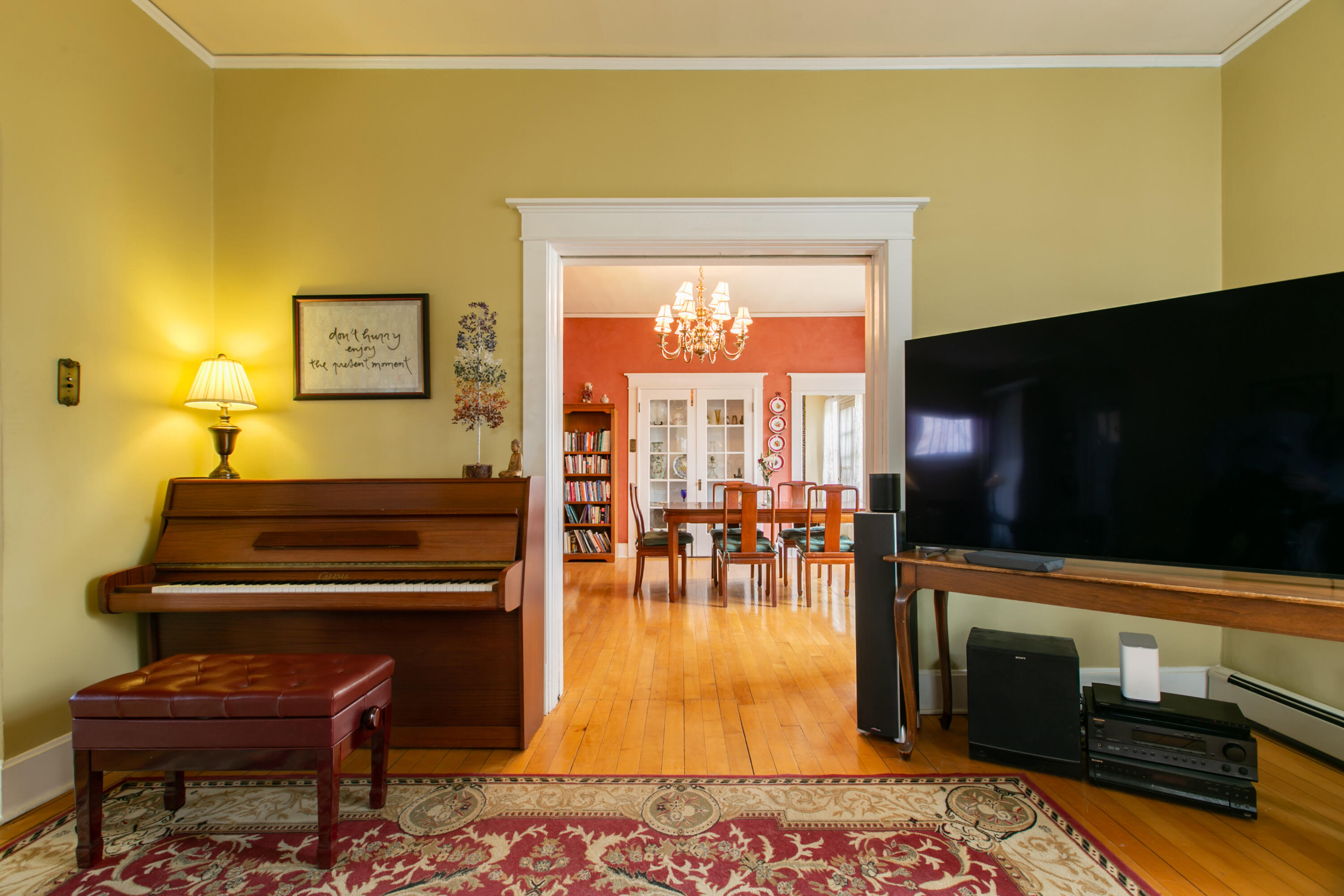 1101 MARQUETTE Avenue NW