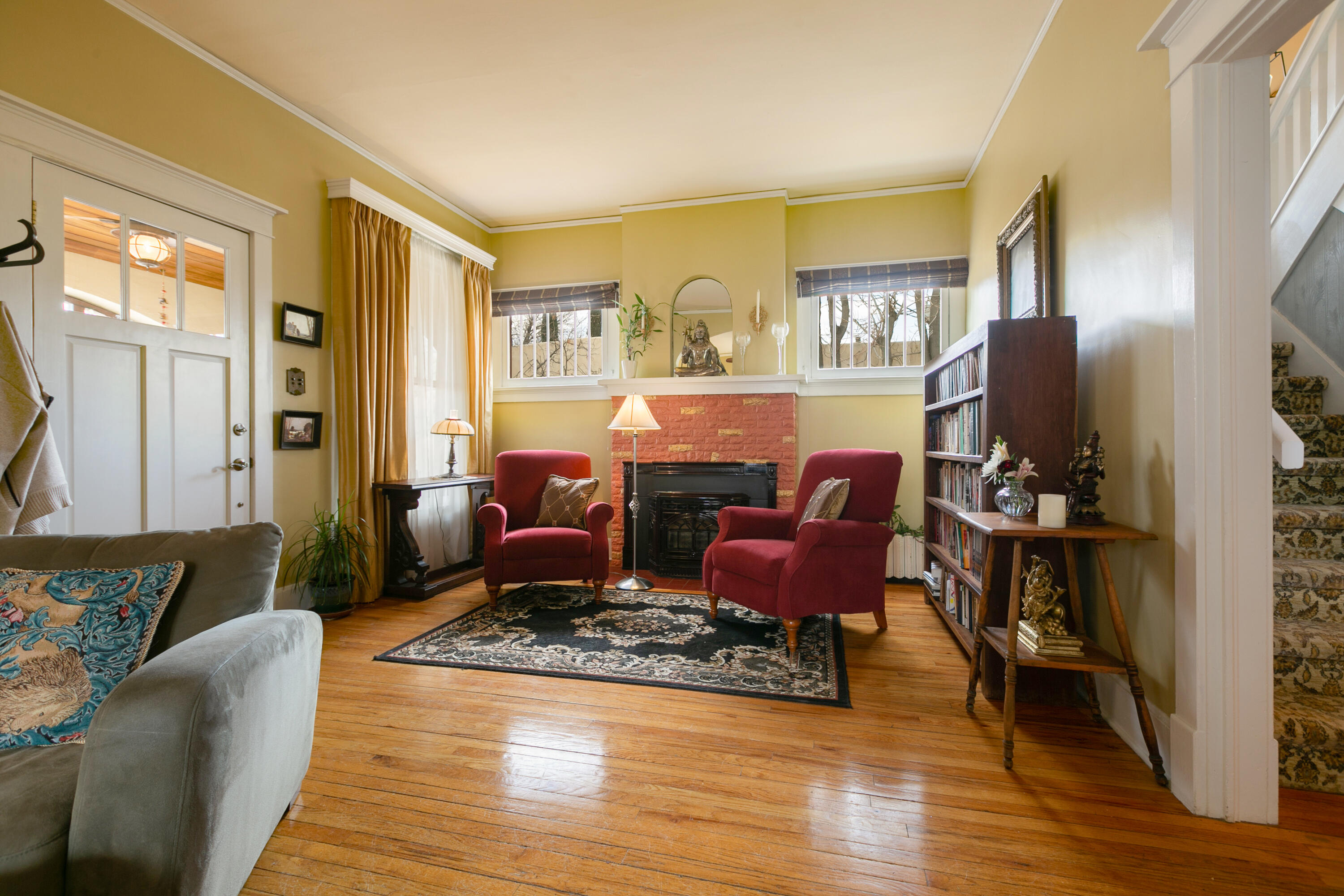 1101 MARQUETTE Avenue NW