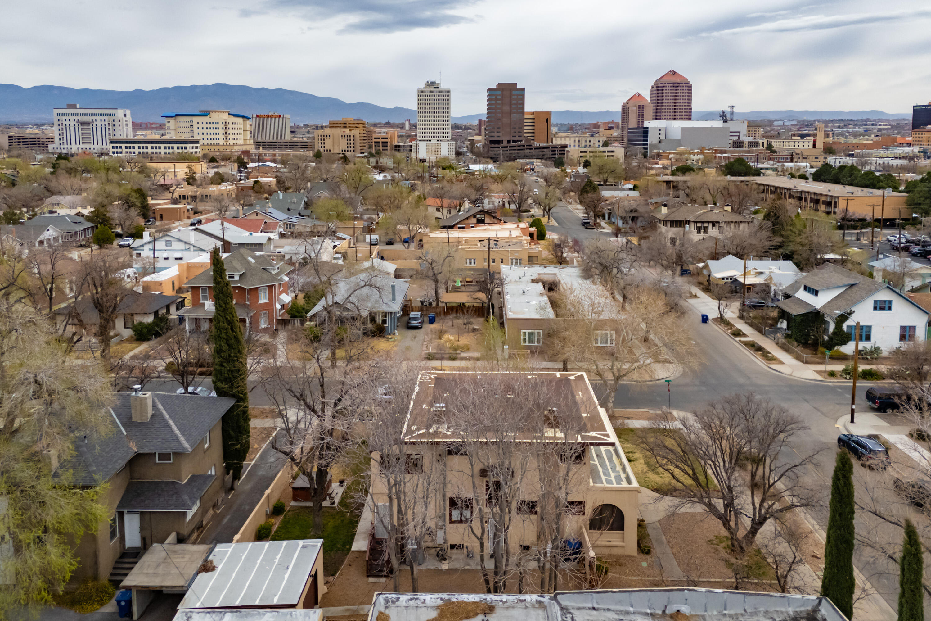 1101 MARQUETTE Avenue NW