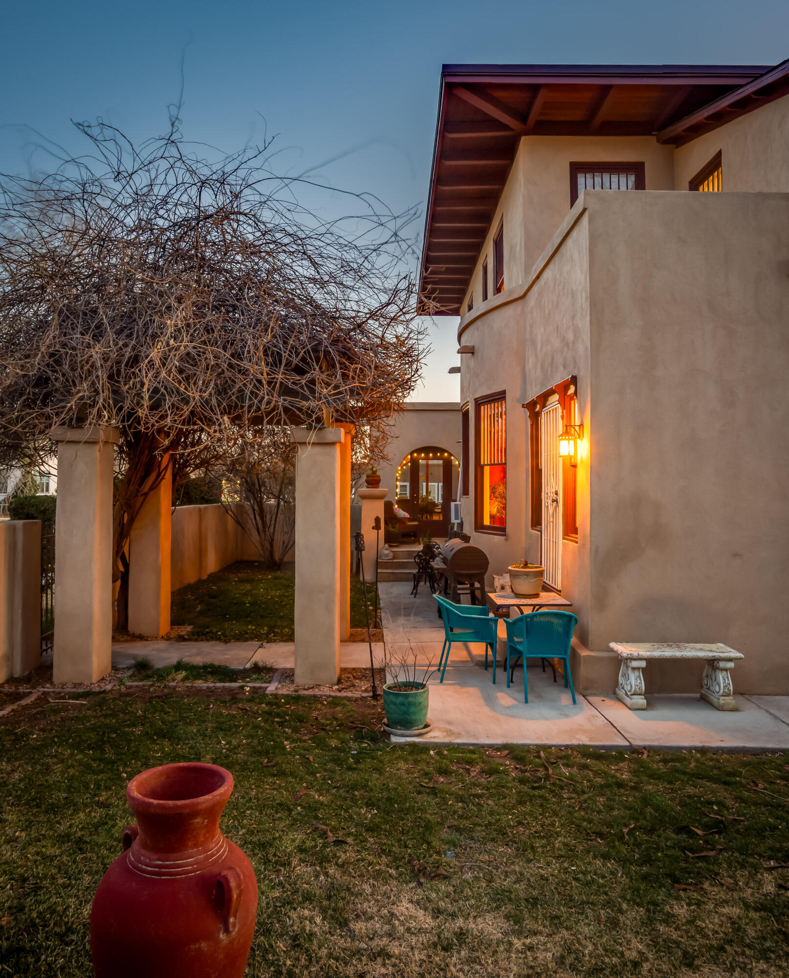 1101 MARQUETTE Avenue NW