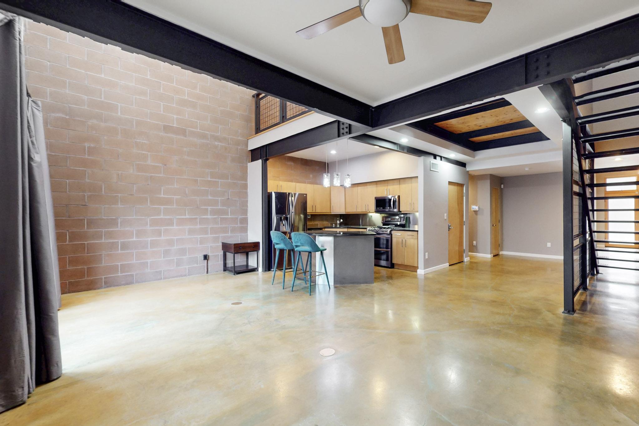 4300 PRAIRIE LOFT Way NE