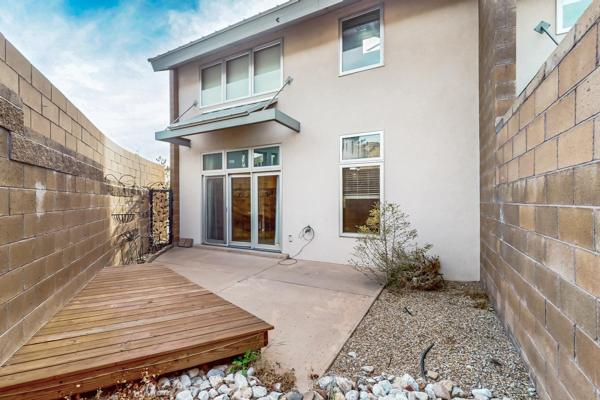 4300 PRAIRIE LOFT Way NE