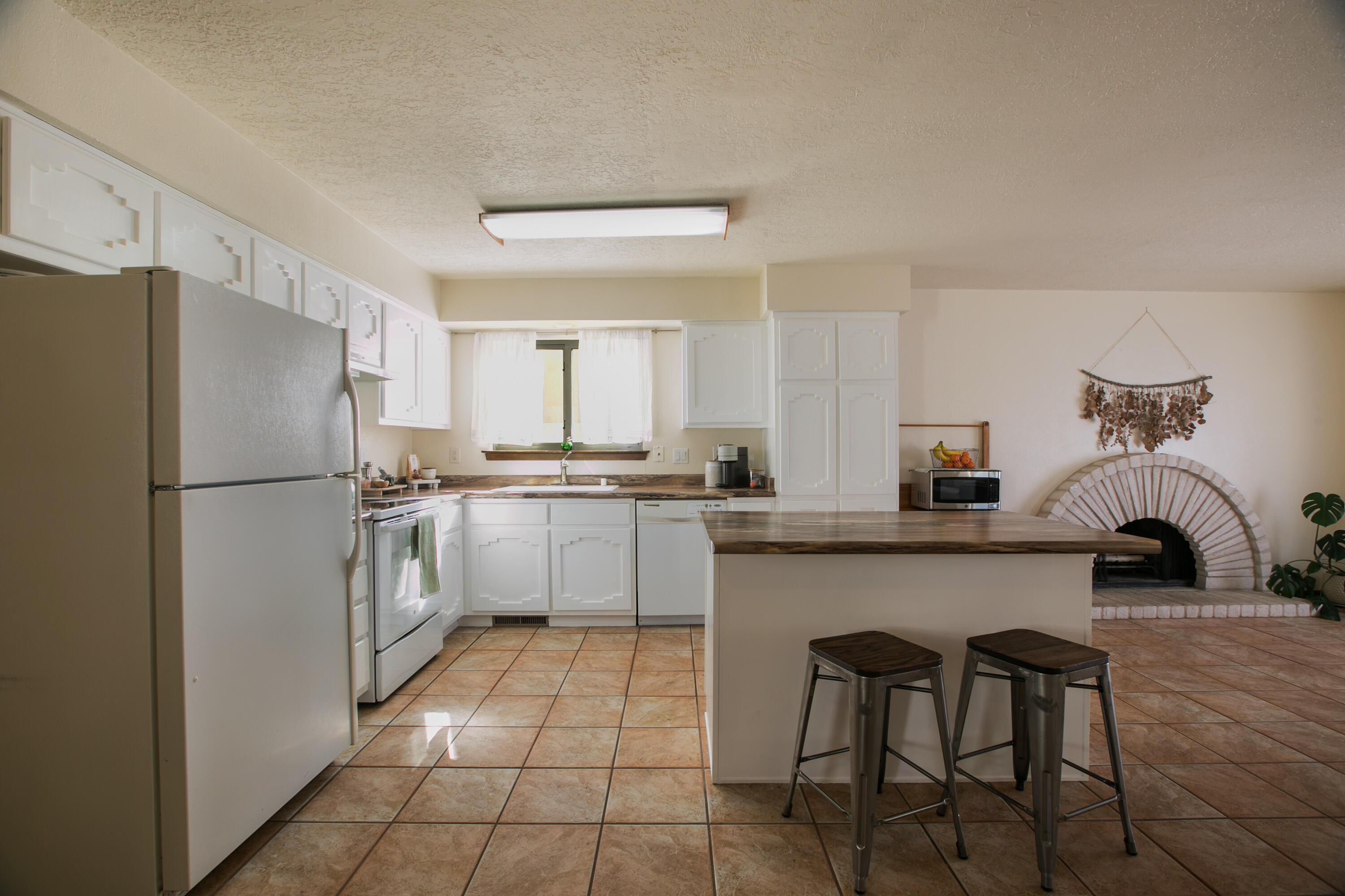 5217 CARLSBAD Court NW