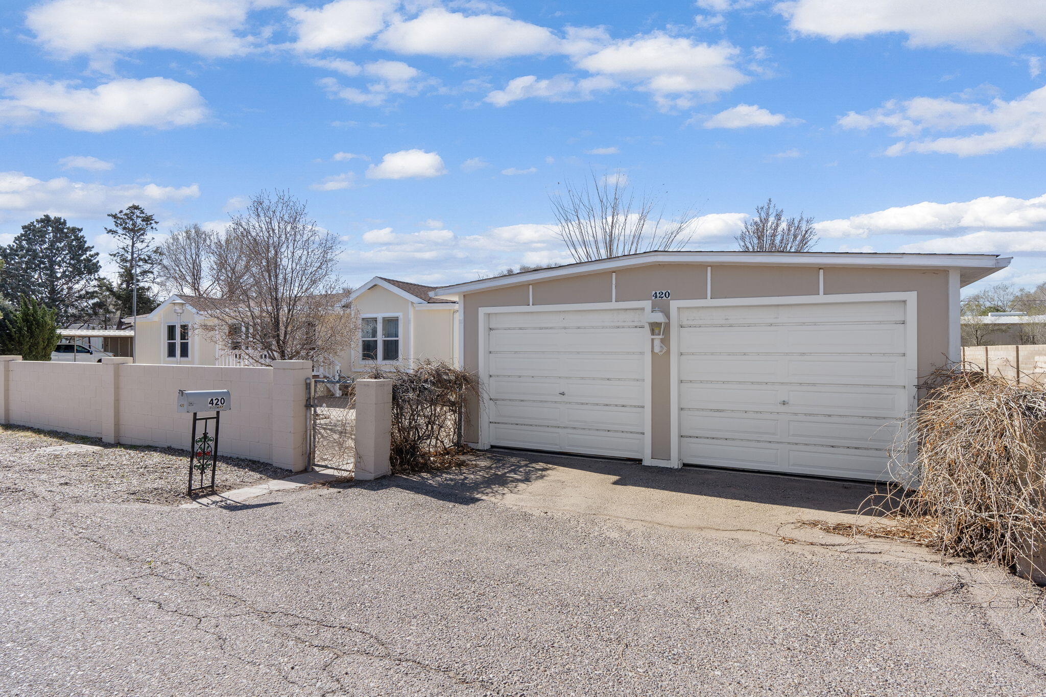 420 ROBIN MEADOW Street NW