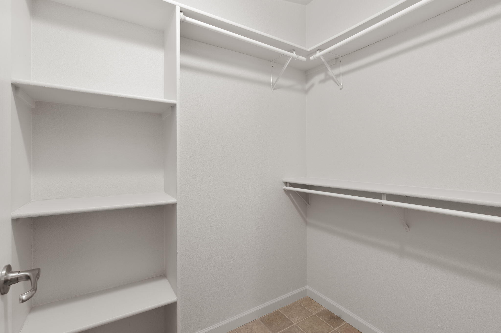 420 ROBIN MEADOW Street NW