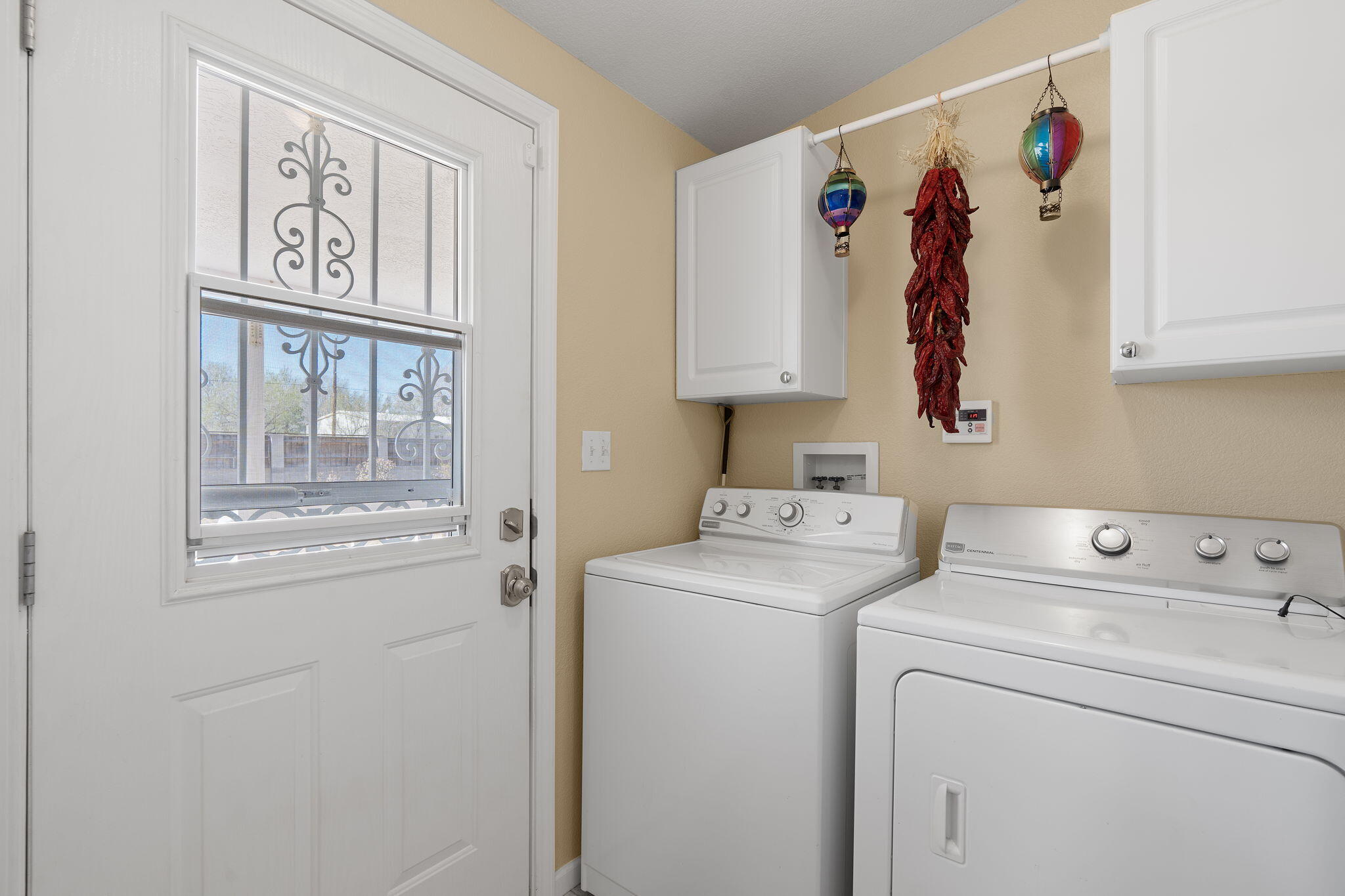 420 ROBIN MEADOW Street NW