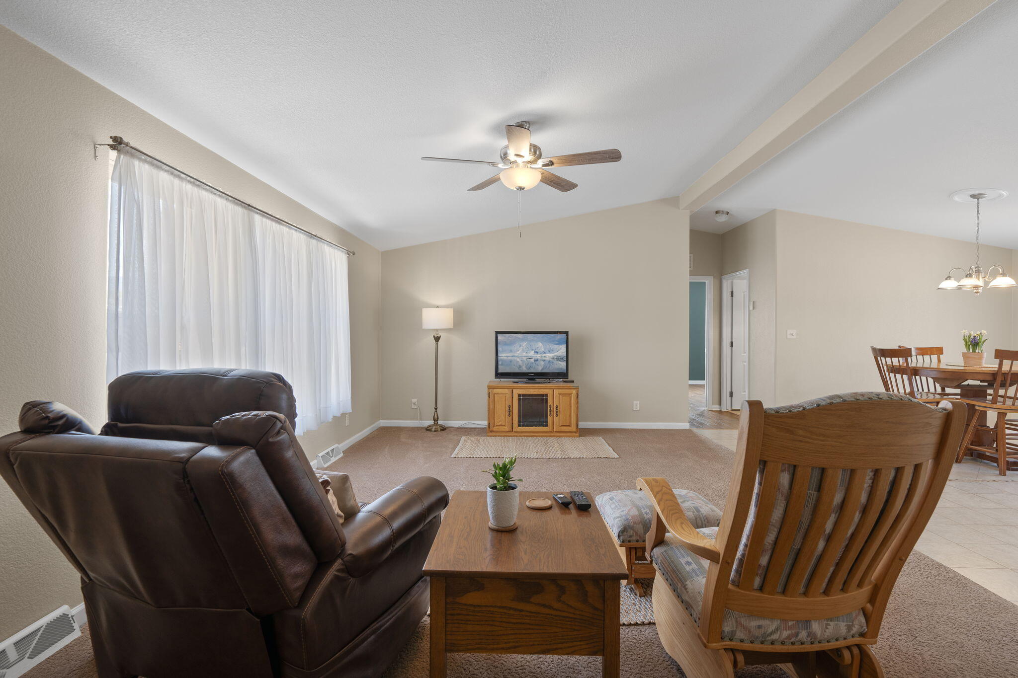 420 ROBIN MEADOW Street NW