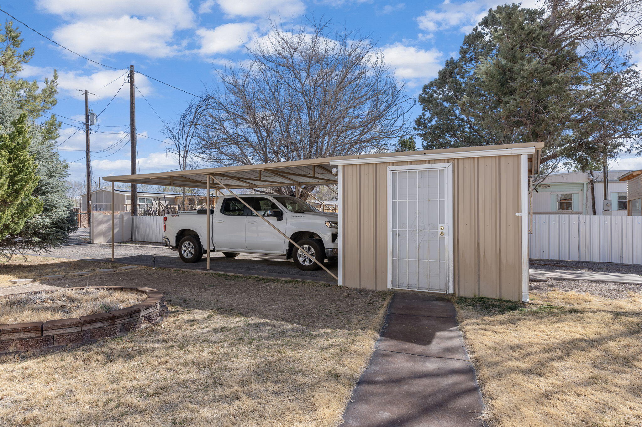 420 ROBIN MEADOW Street NW