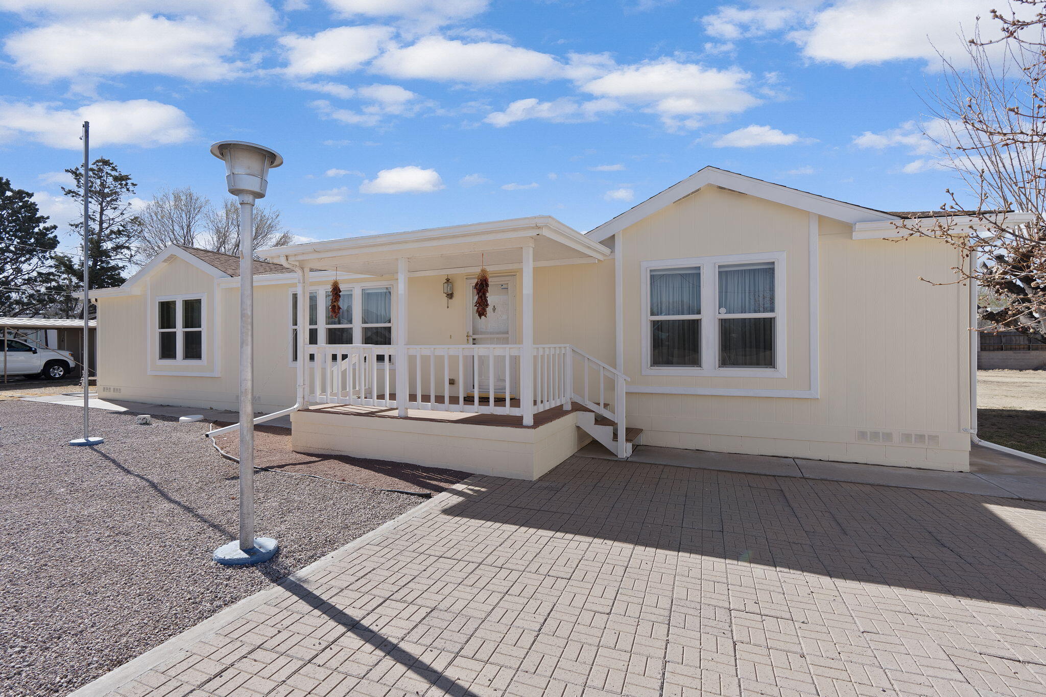 420 ROBIN MEADOW Street NW