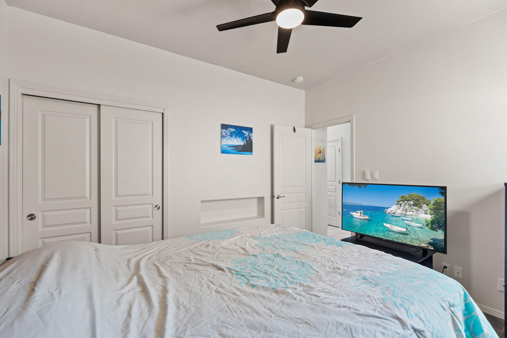 6012 Cardigan Court NW