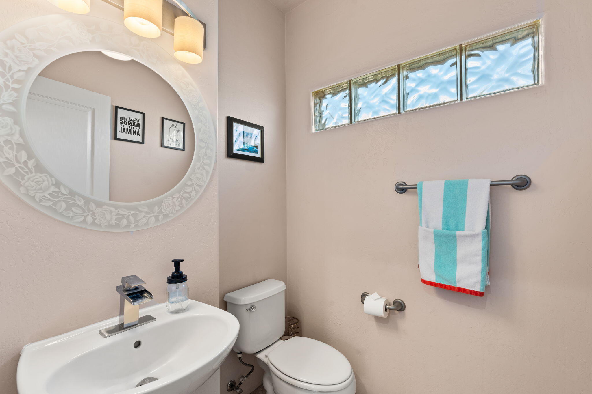 6012 Cardigan Court NW