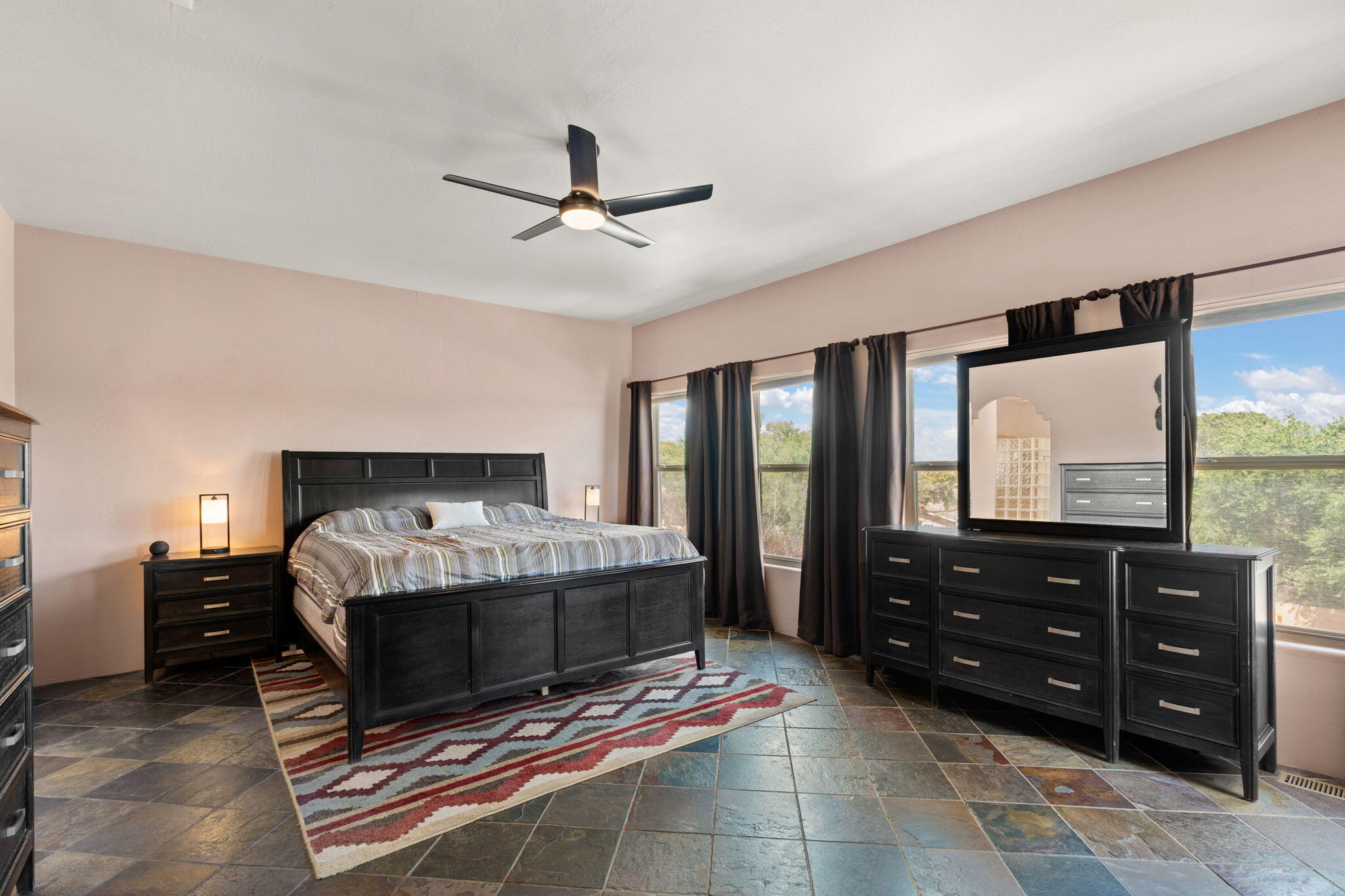 6012 Cardigan Court NW