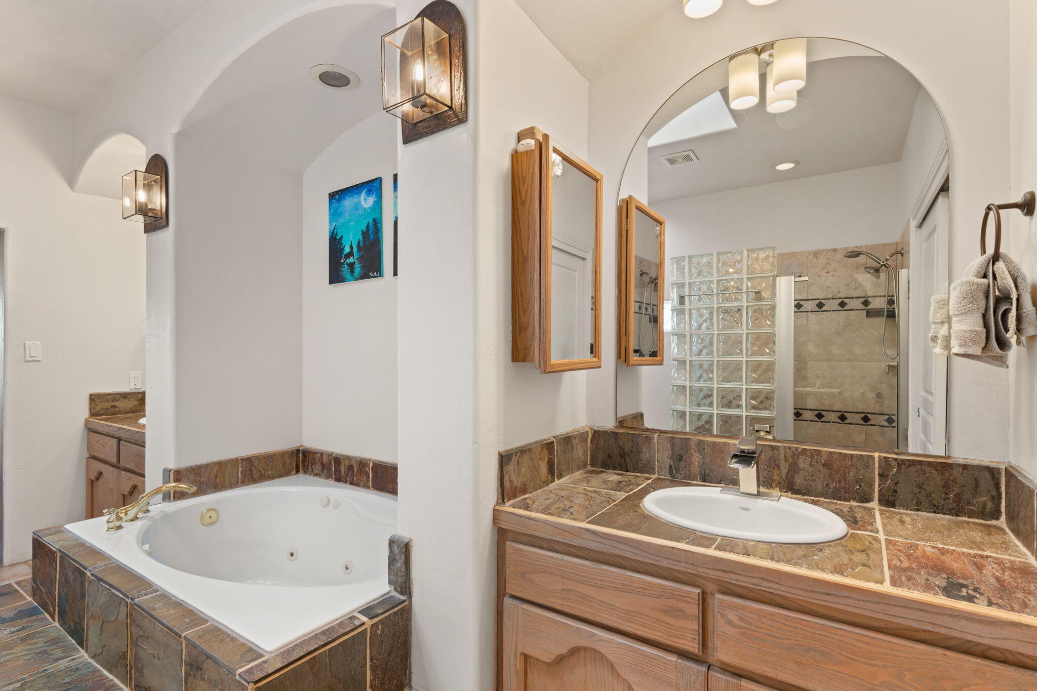 6012 Cardigan Court NW