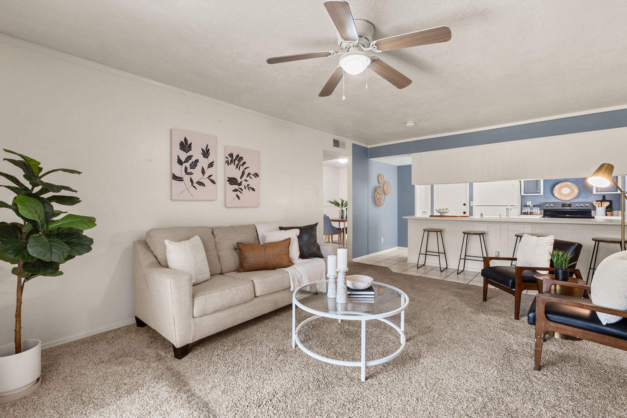 7532 CAPULIN Road NE