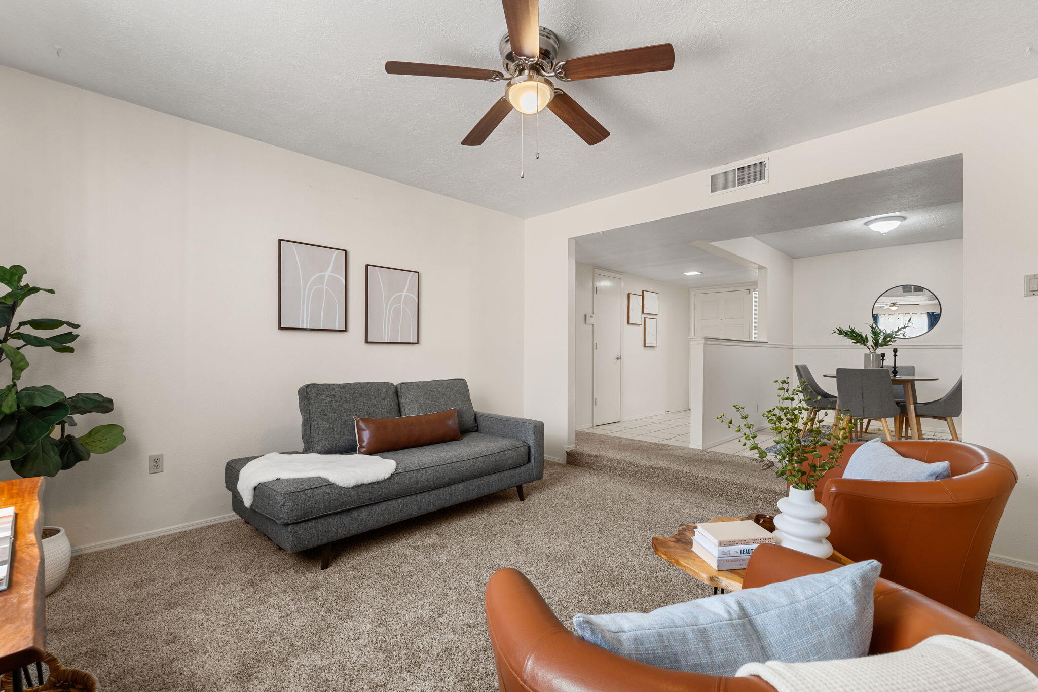 7532 CAPULIN Road NE